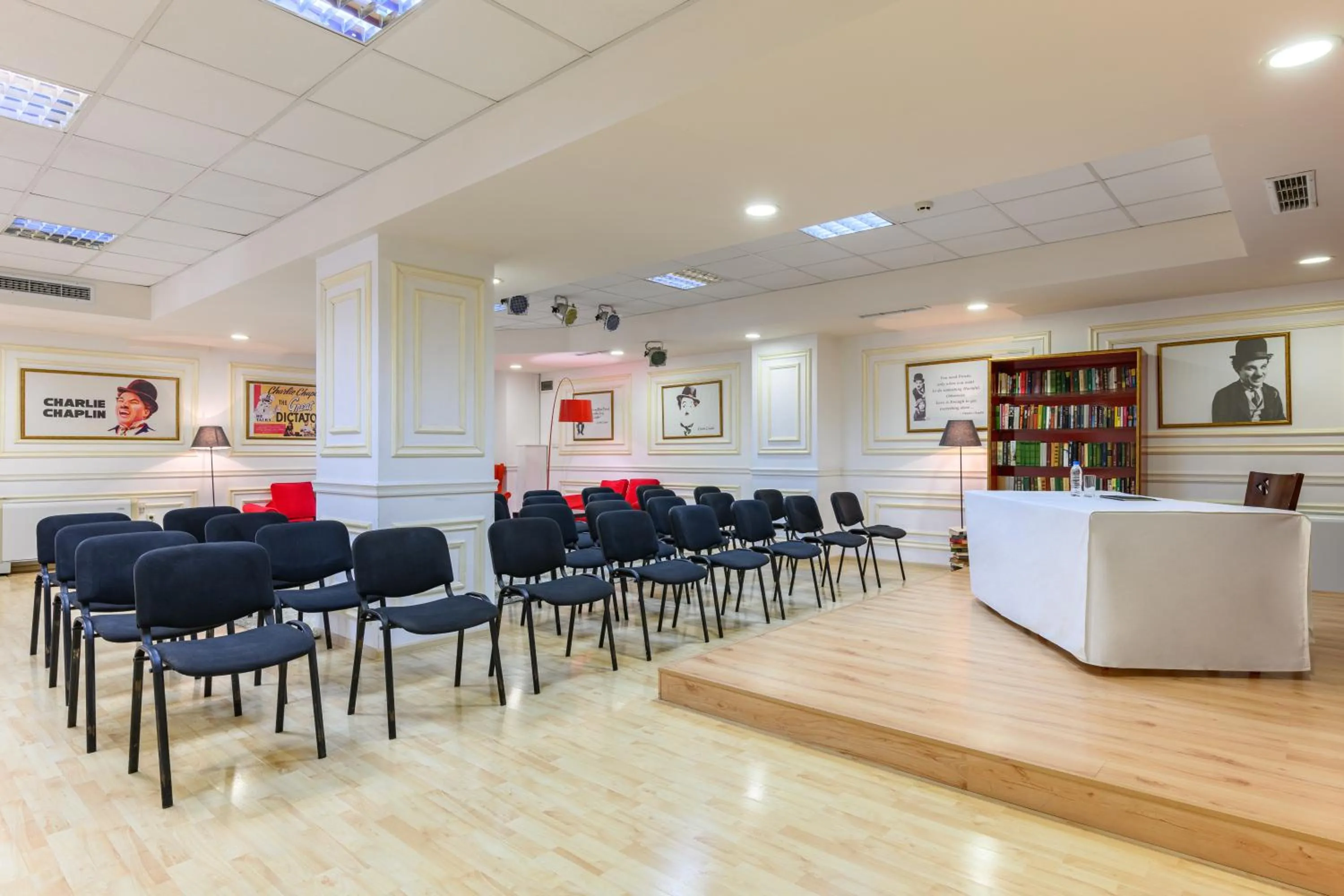 Meeting/conference room in Madara Park Hotel - All Inclusive