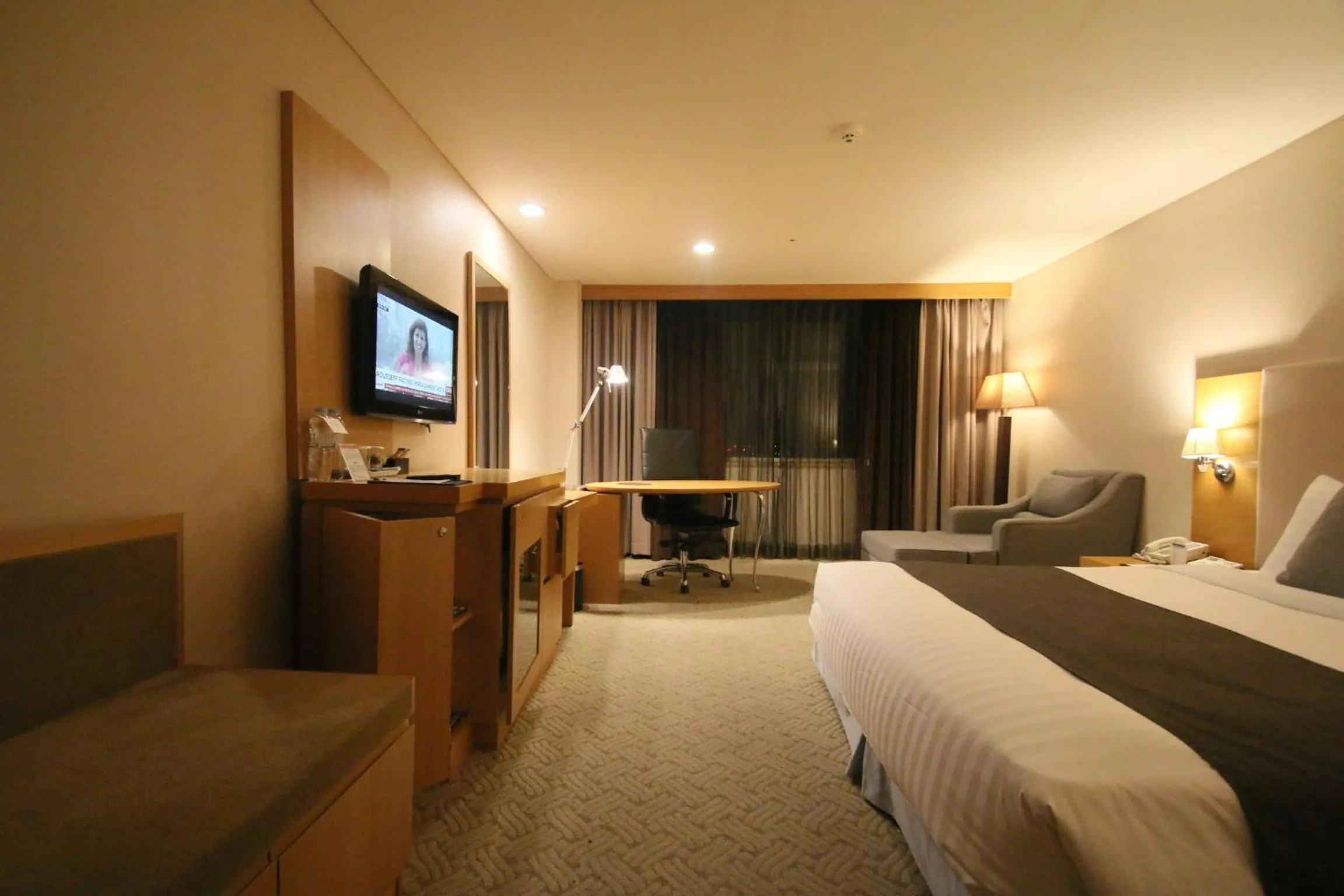 Bedroom, Bed in Ramada by Wyndham Songdo