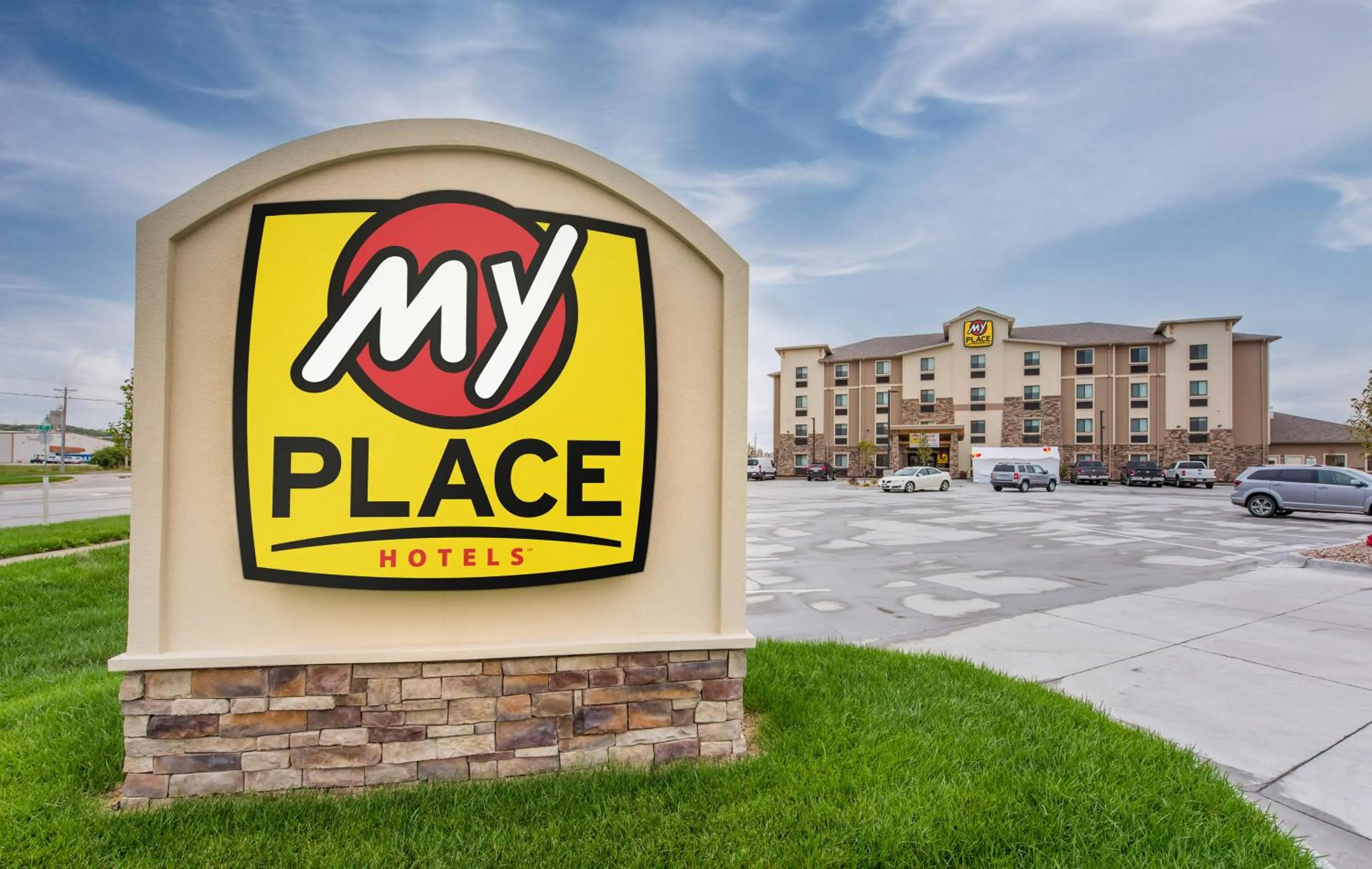 Property building in My Place Hotel-Council Bluffs/Omaha East, IA