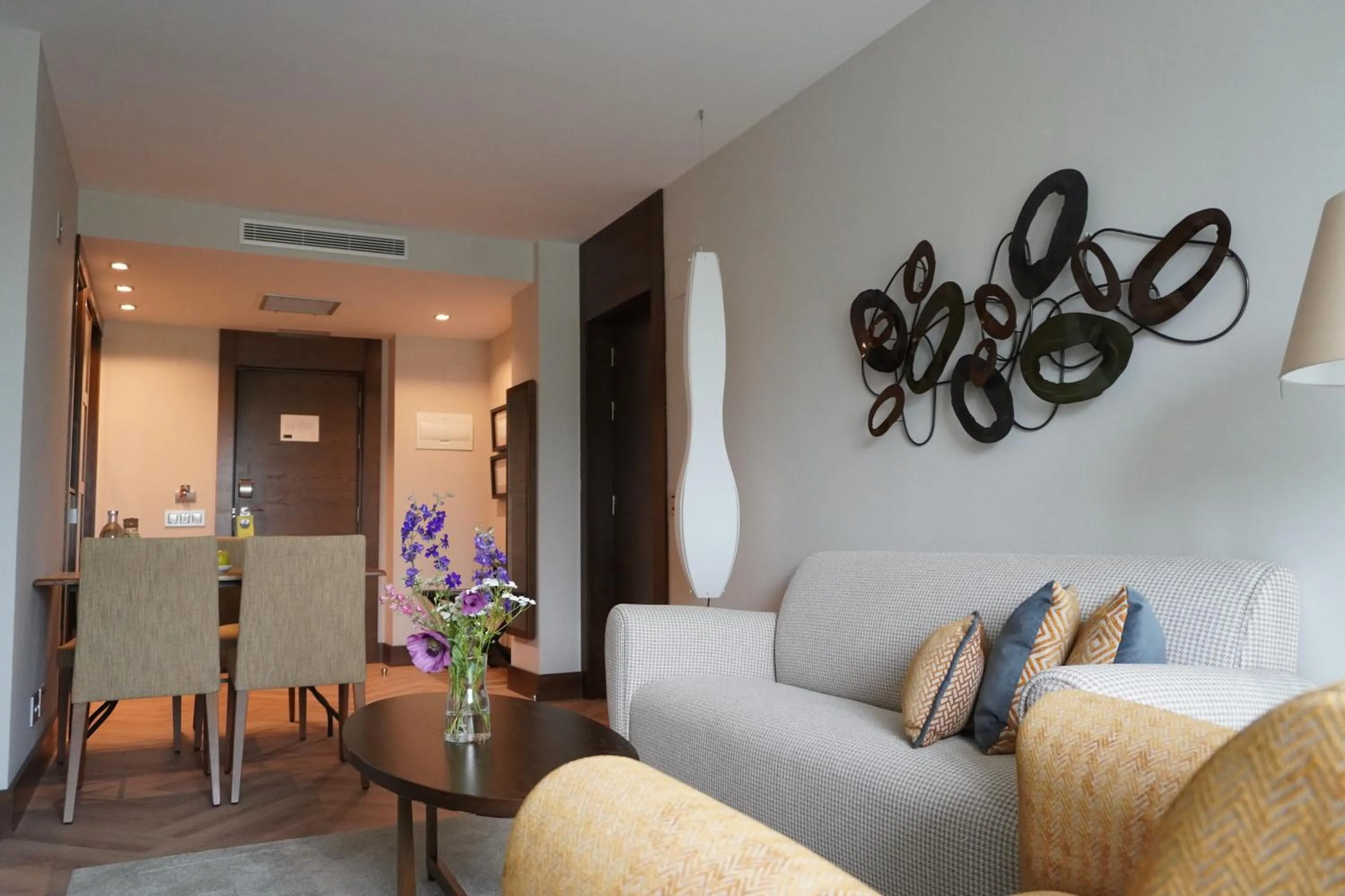 Photo of the whole room in ARTIEM Asturias