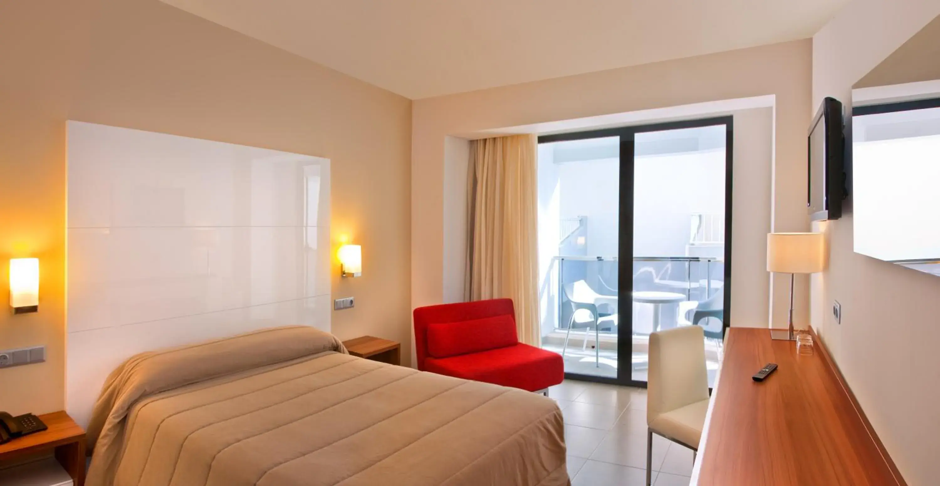 Budget Double Room in Hotel RH Portocristo & Wellness Budget Double Room in Hotel RH Portocristo & Wellness