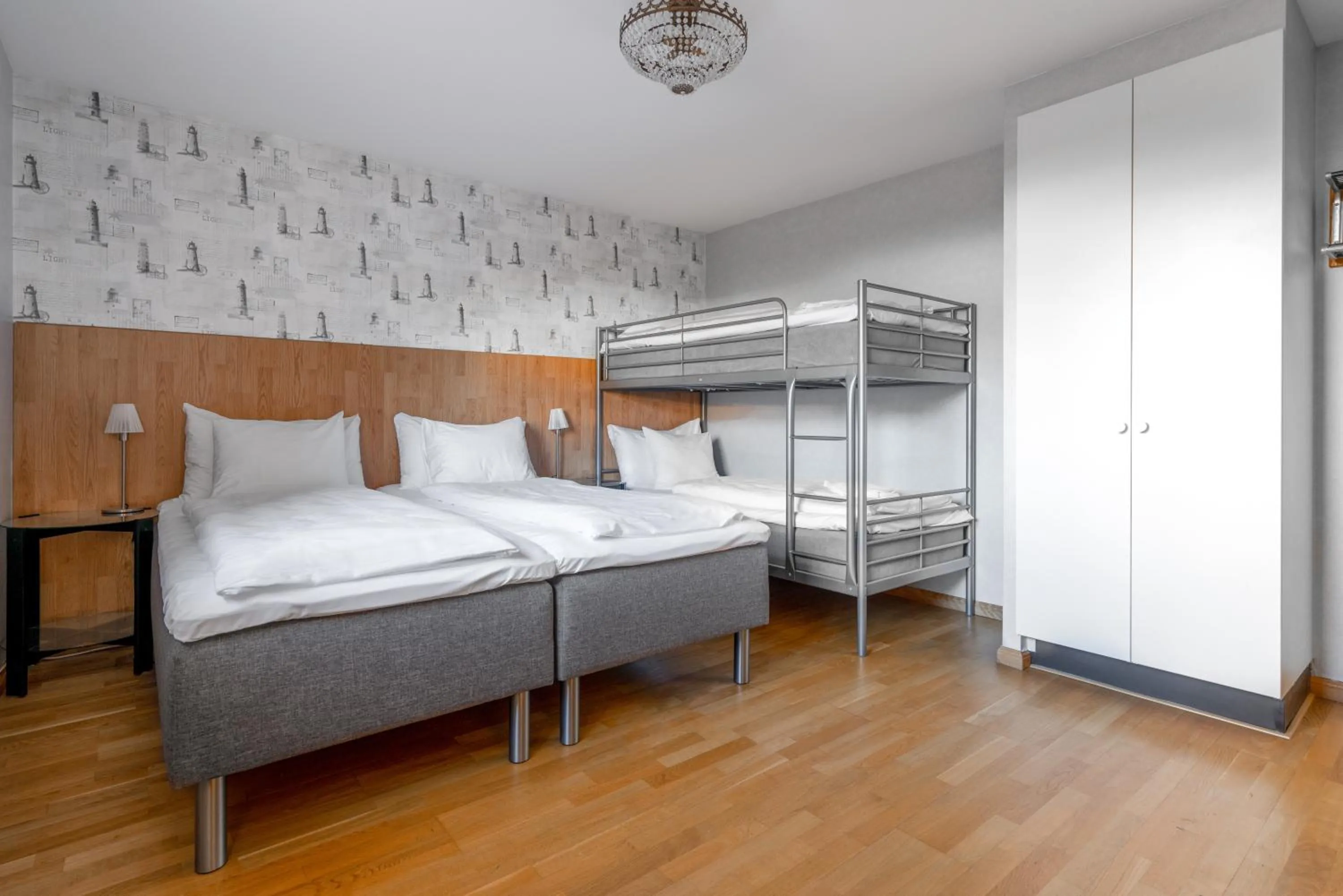 Photo of the whole room, Bed in Best Western Sjofartshotellet