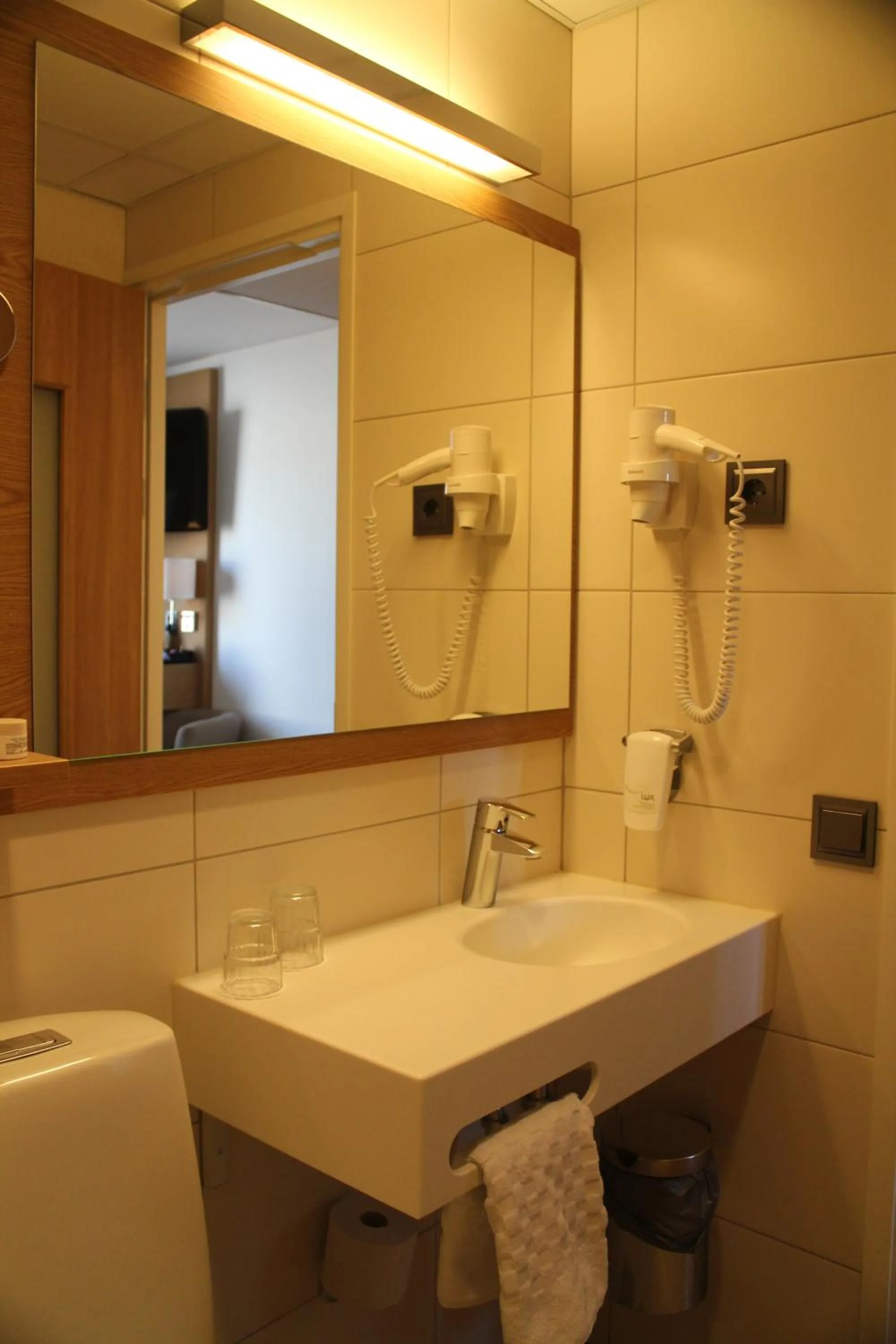 Bathroom in Hotel Savoy