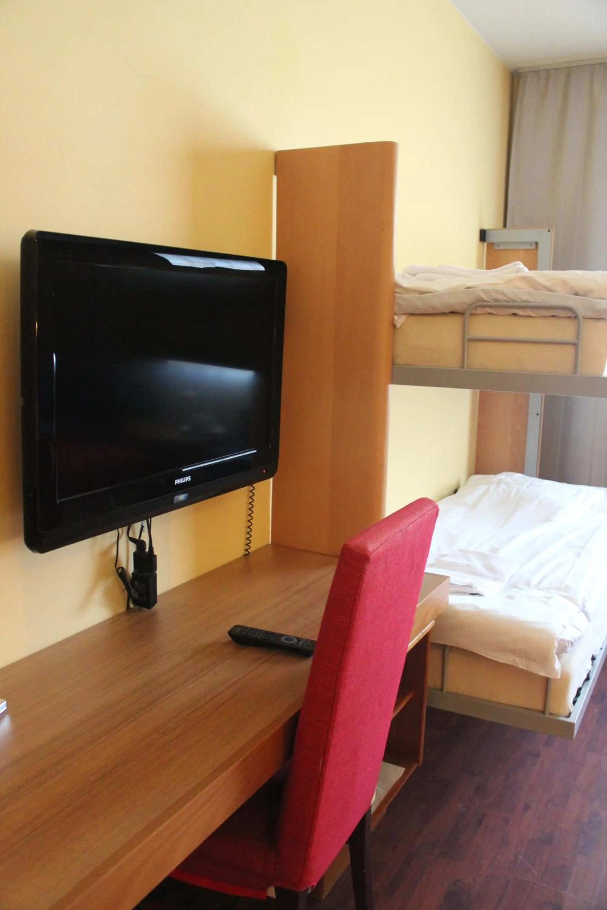 TV and multimedia, Bed in Hotel Savoy