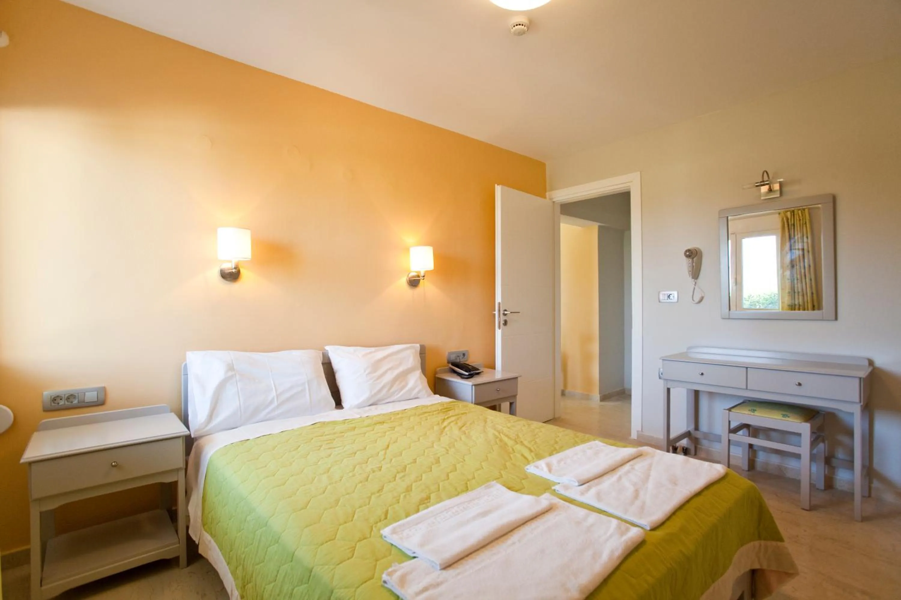 Bedroom, Bed in Phaedra Hotel