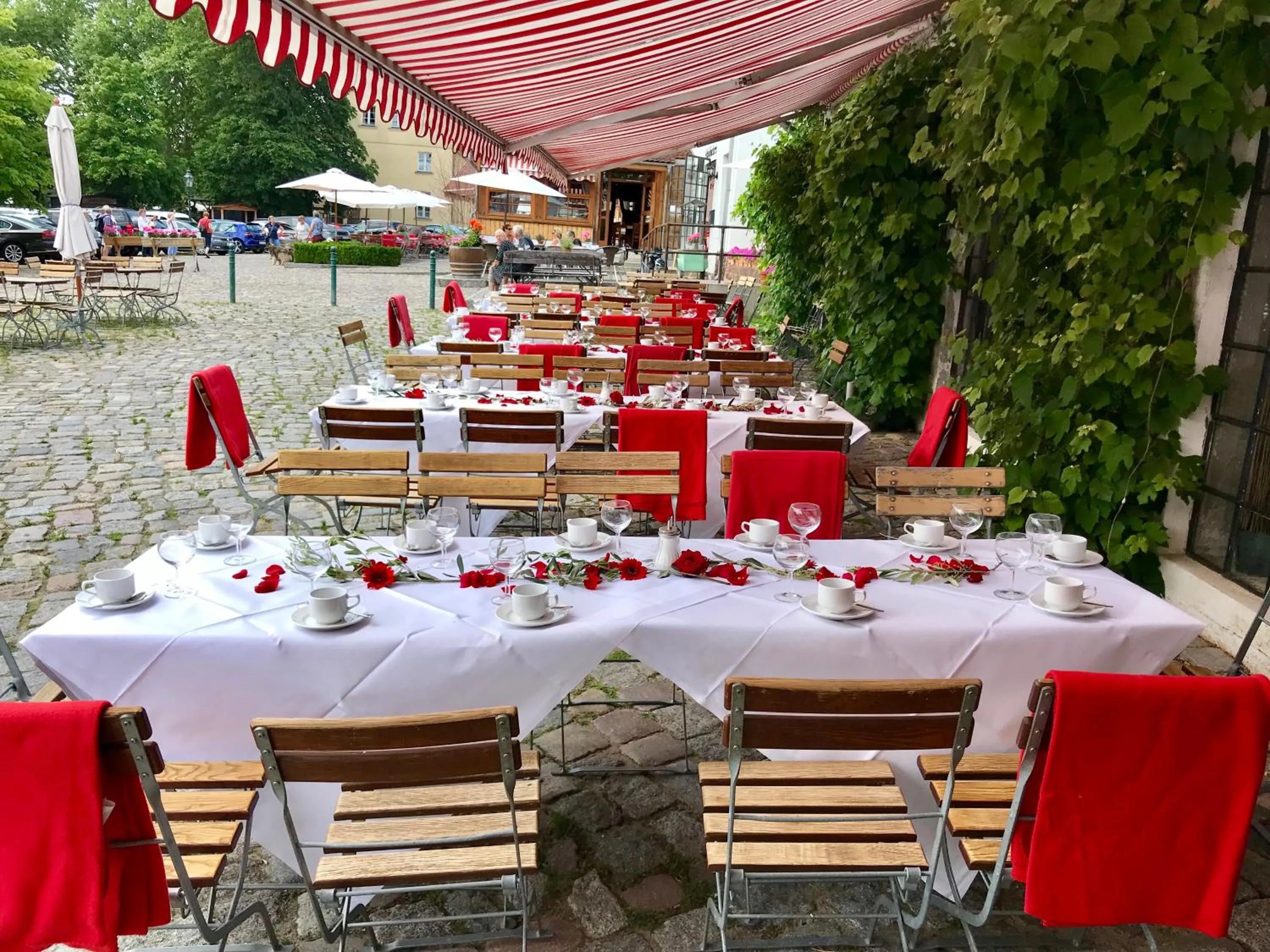 Food and drinks in Schloss Diedersdorf