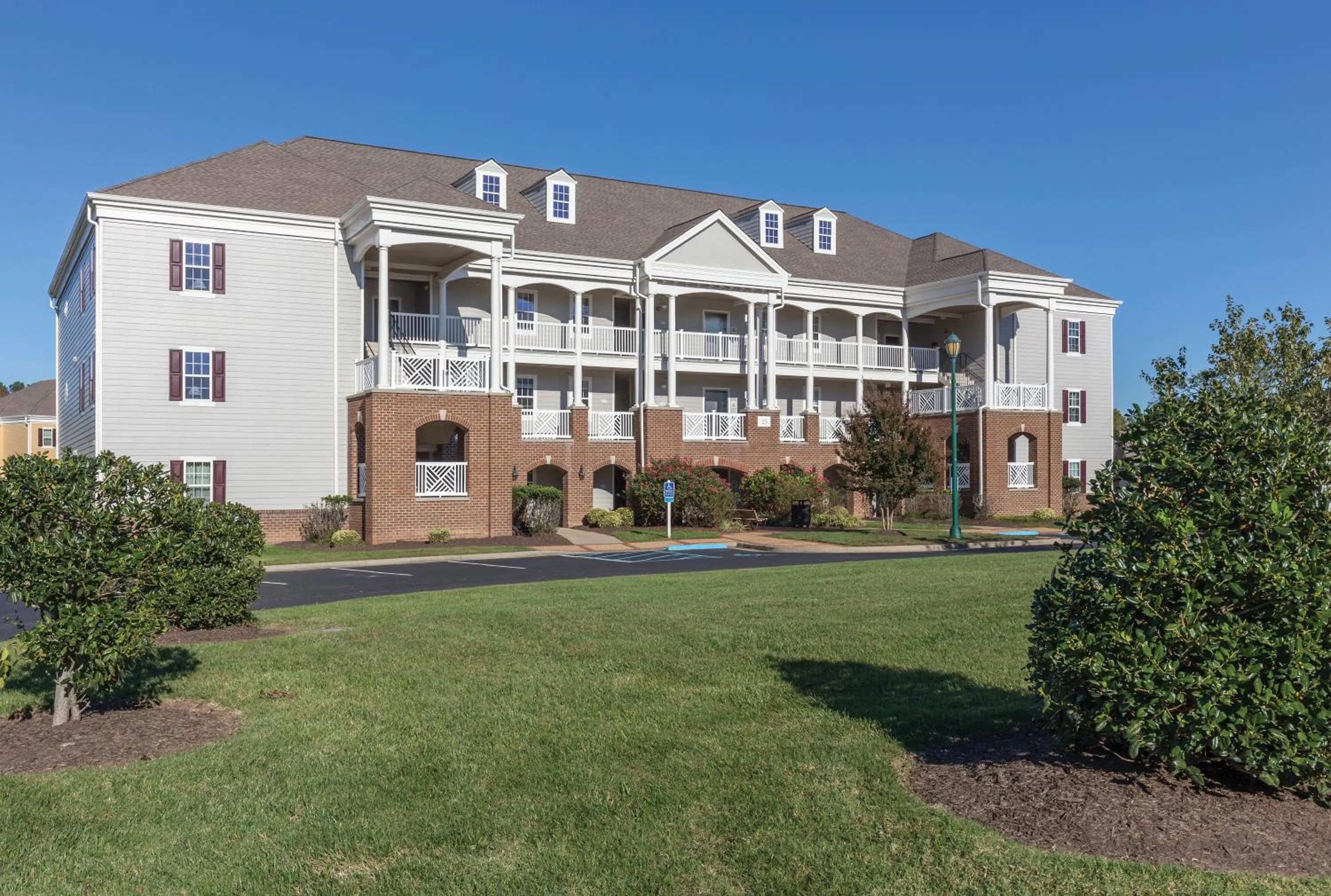 Property building in Club Wyndham Governors Green