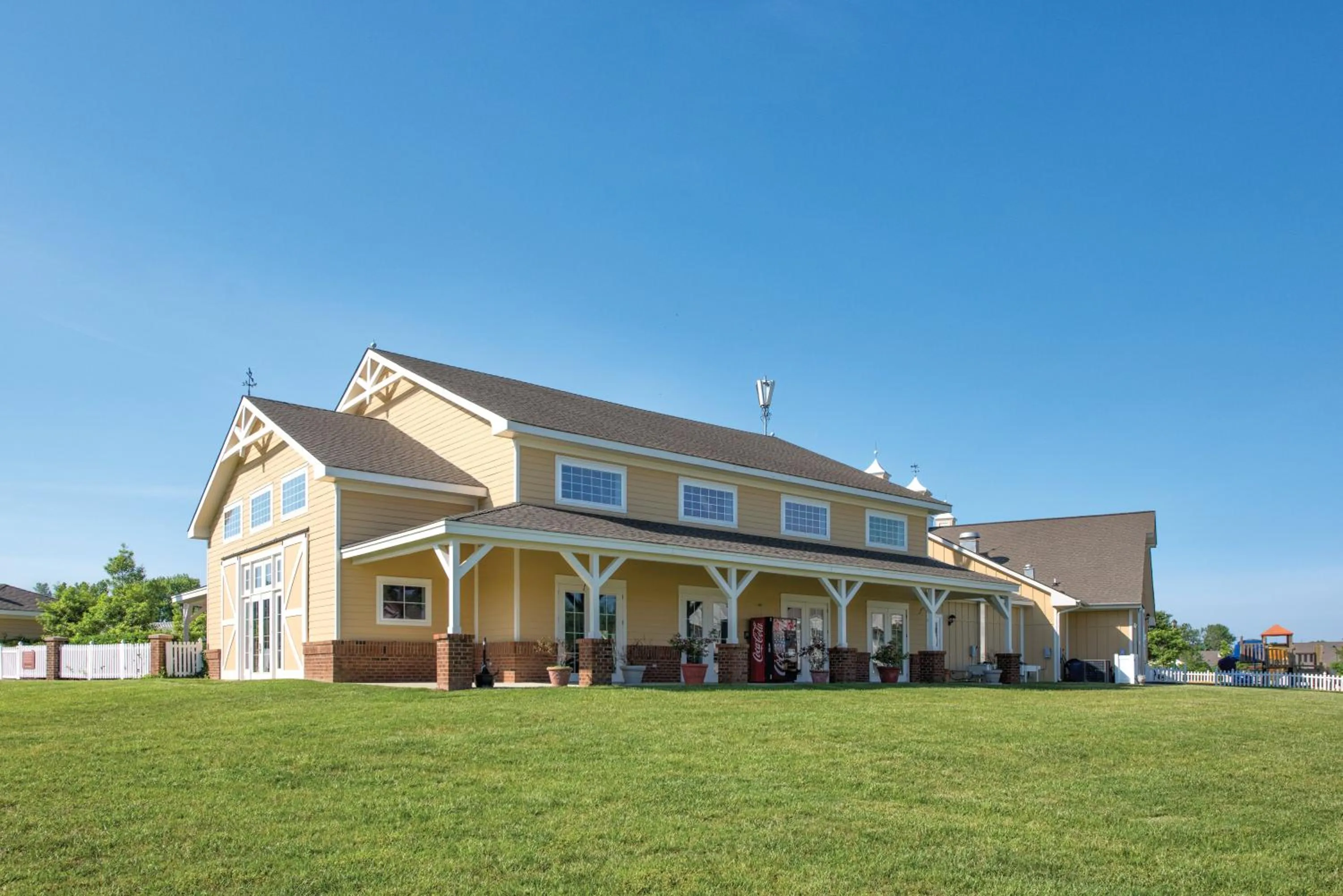 Property building in Club Wyndham Governors Green