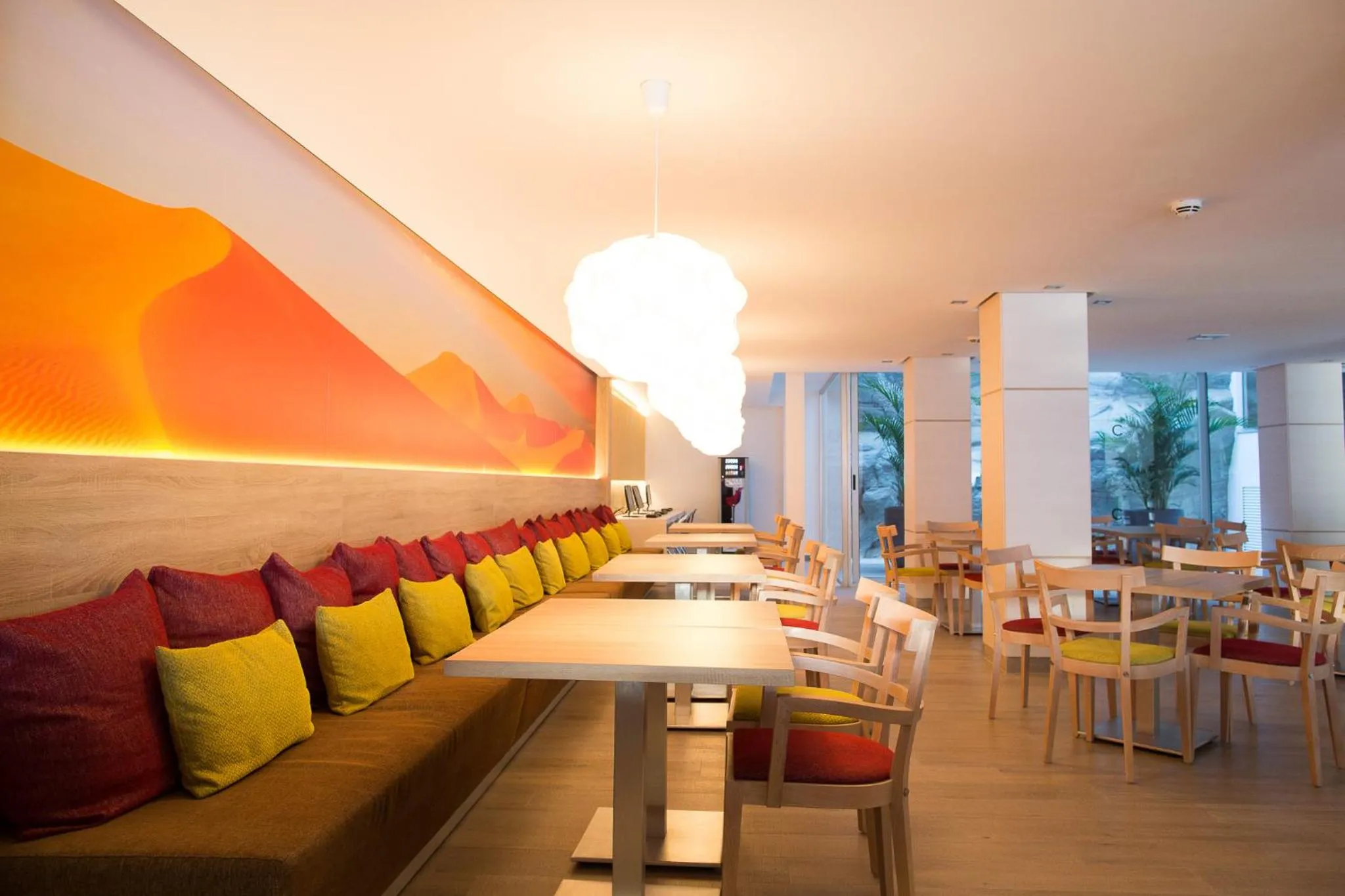 Lounge or bar in Apartamentos Cabau Cala Dor