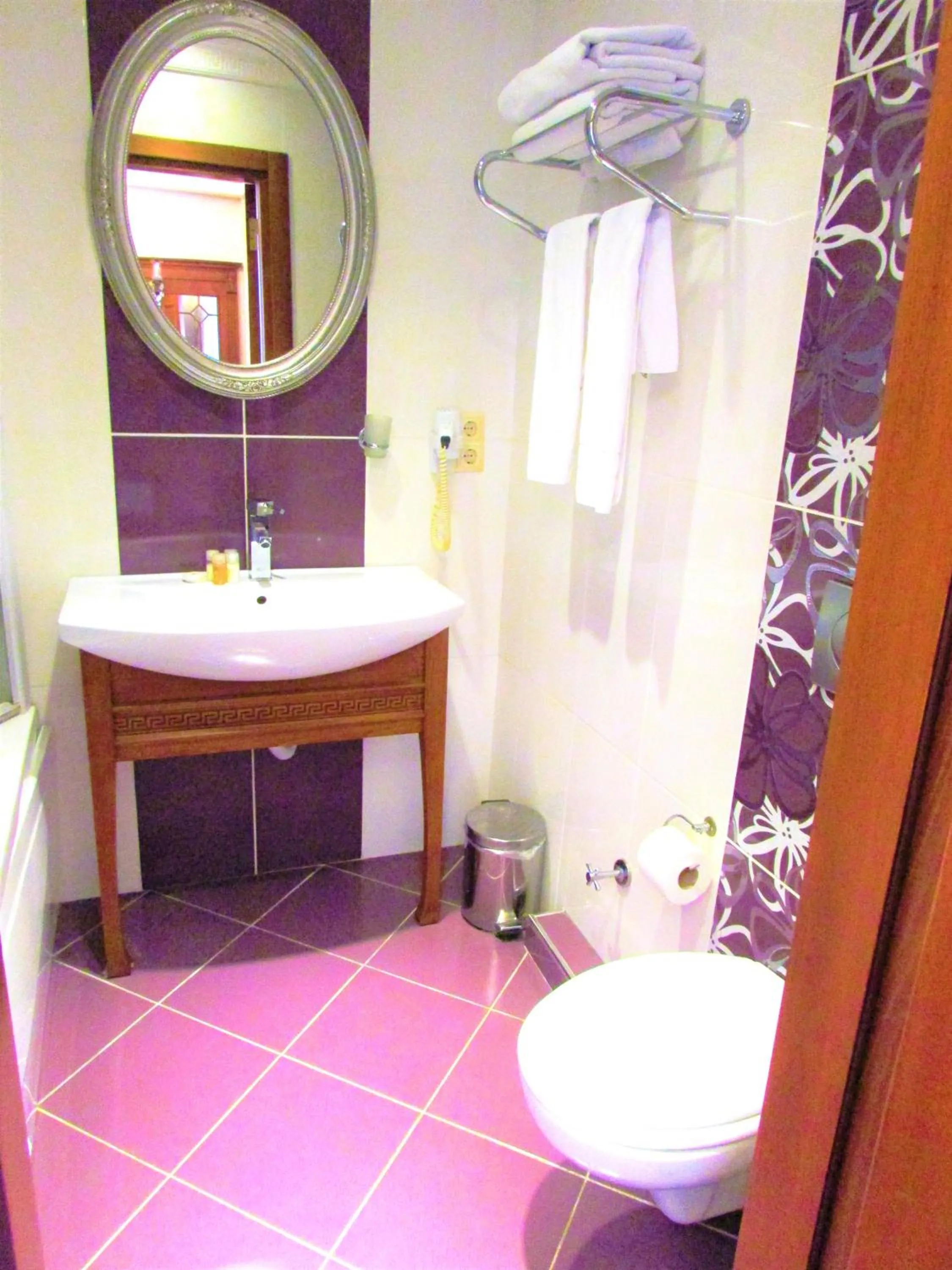 Bathroom in Lausos Hotel Sultanahmet