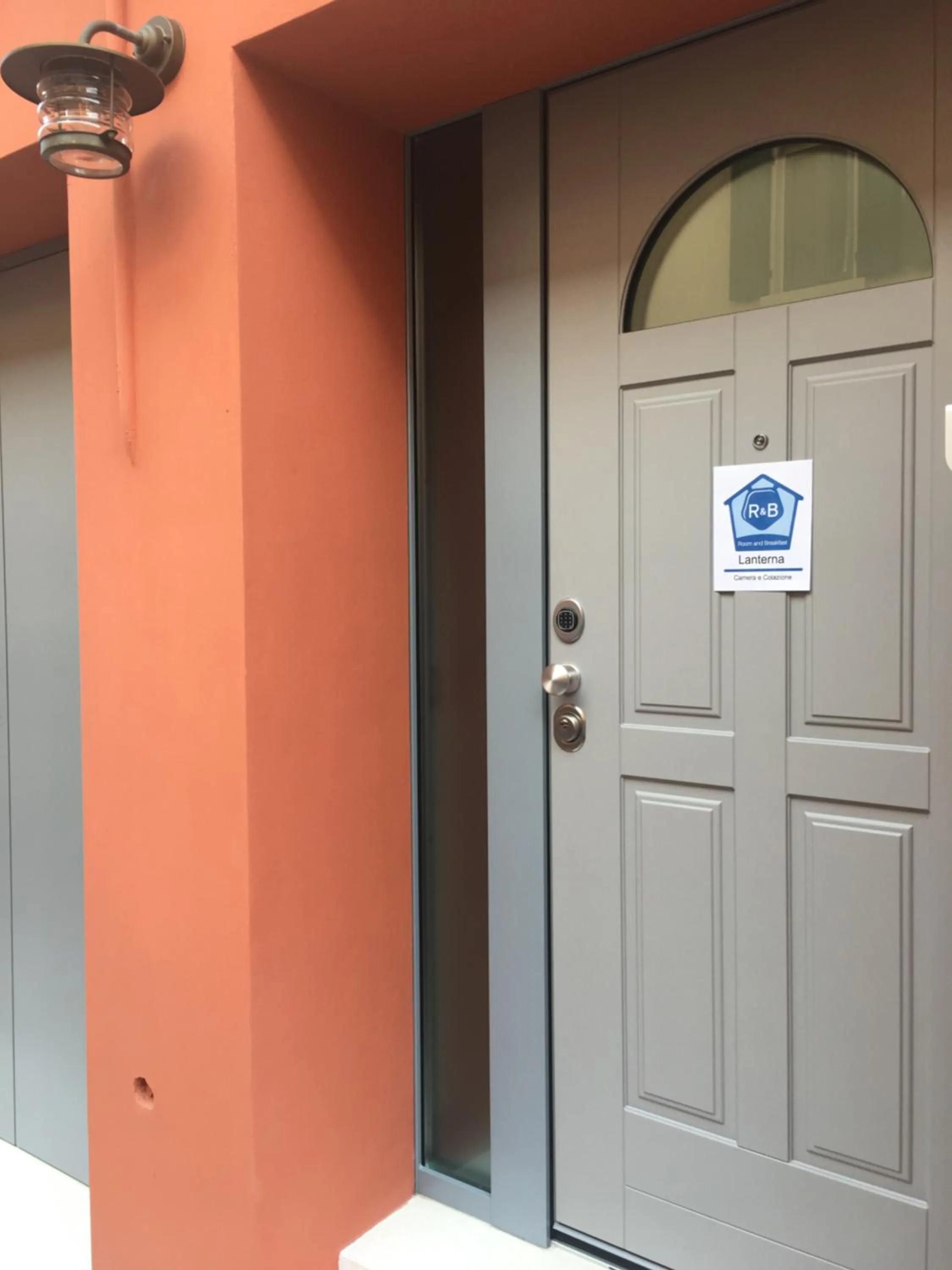 Property building in Lanterna Room&Breakfast