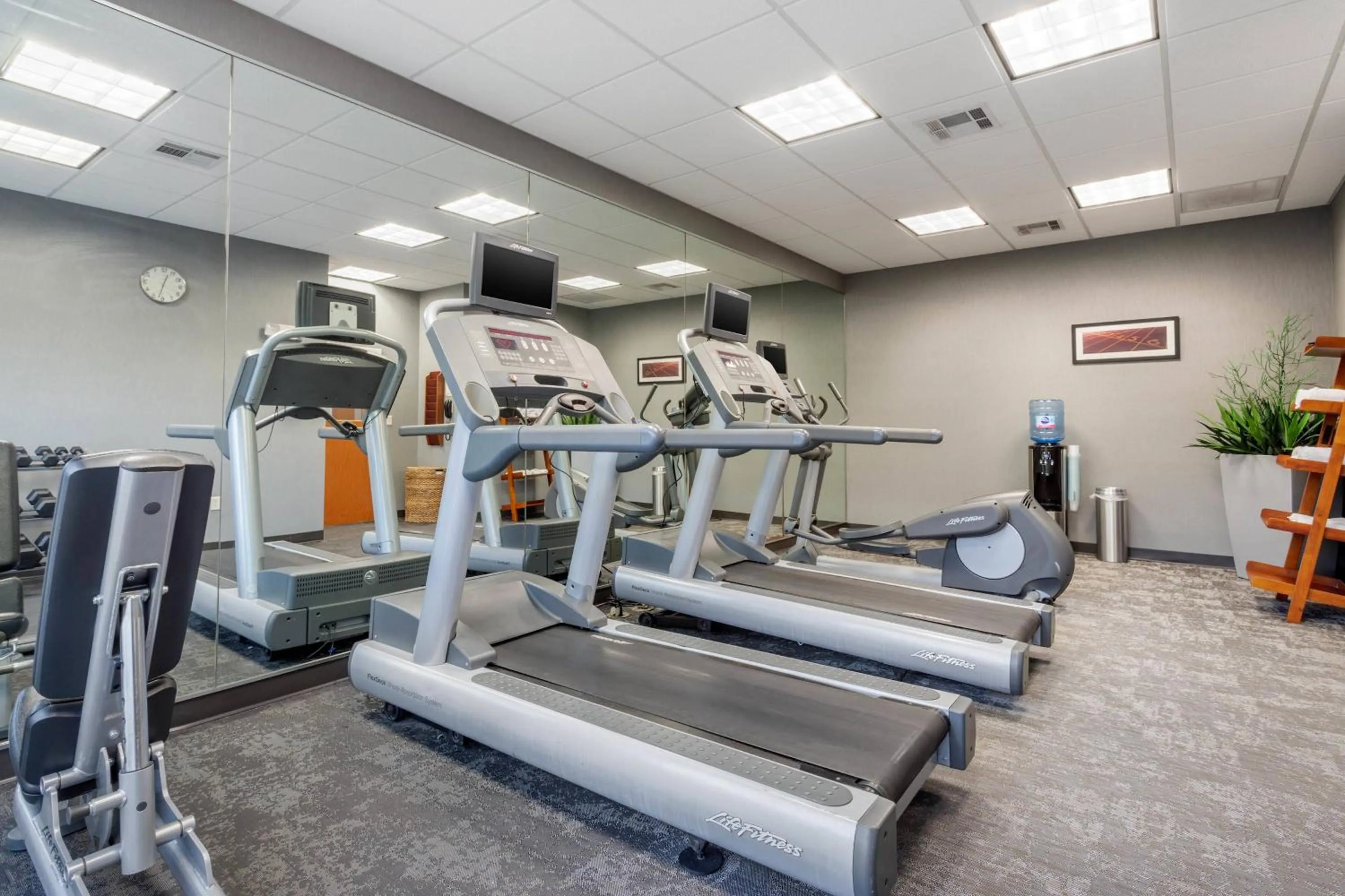 Fitness centre/facilities in Fairfield Inn & Suites by Marriott Houston Conroe