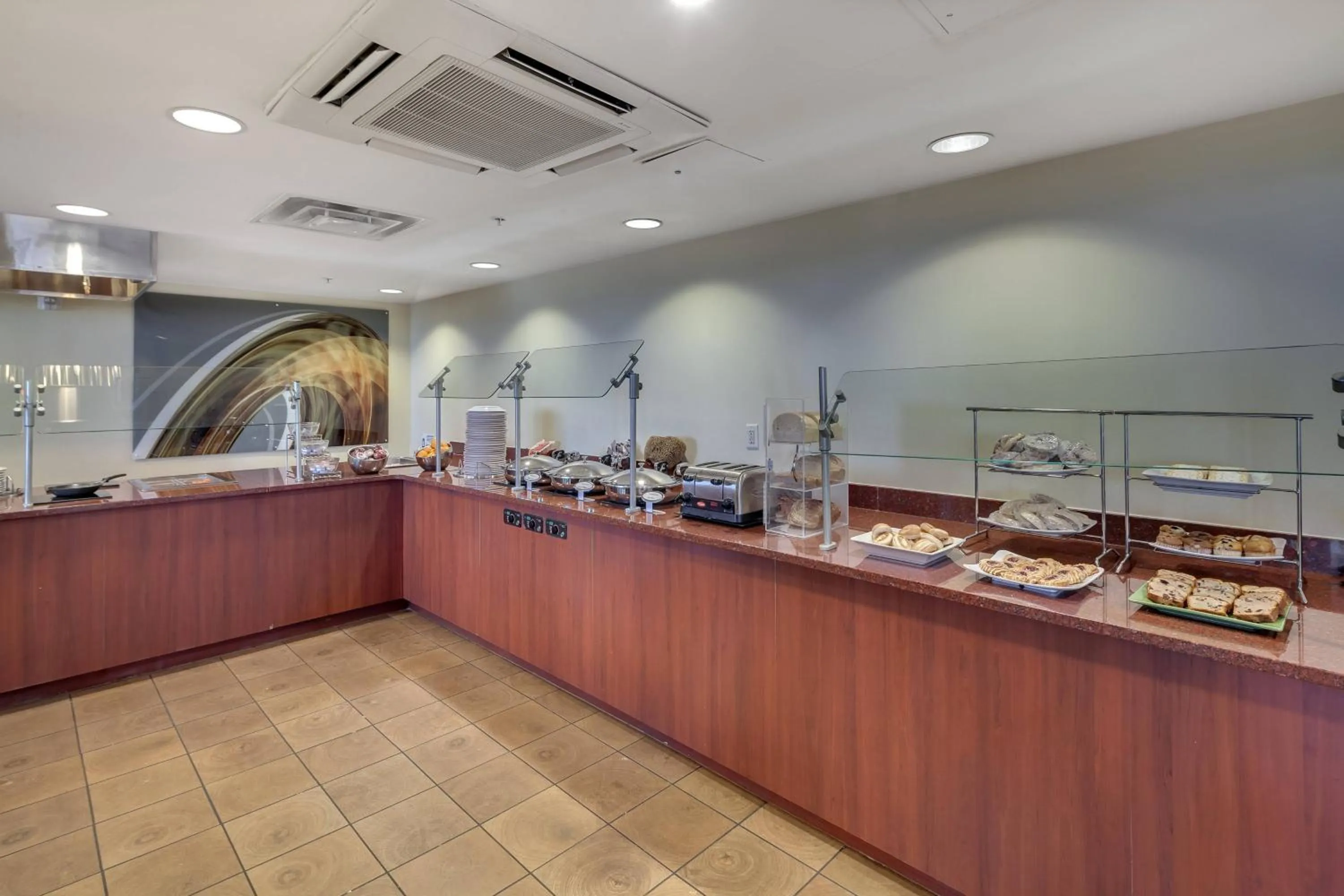 Breakfast in Courtyard by Marriott Jacksonville Beach Oceanfront