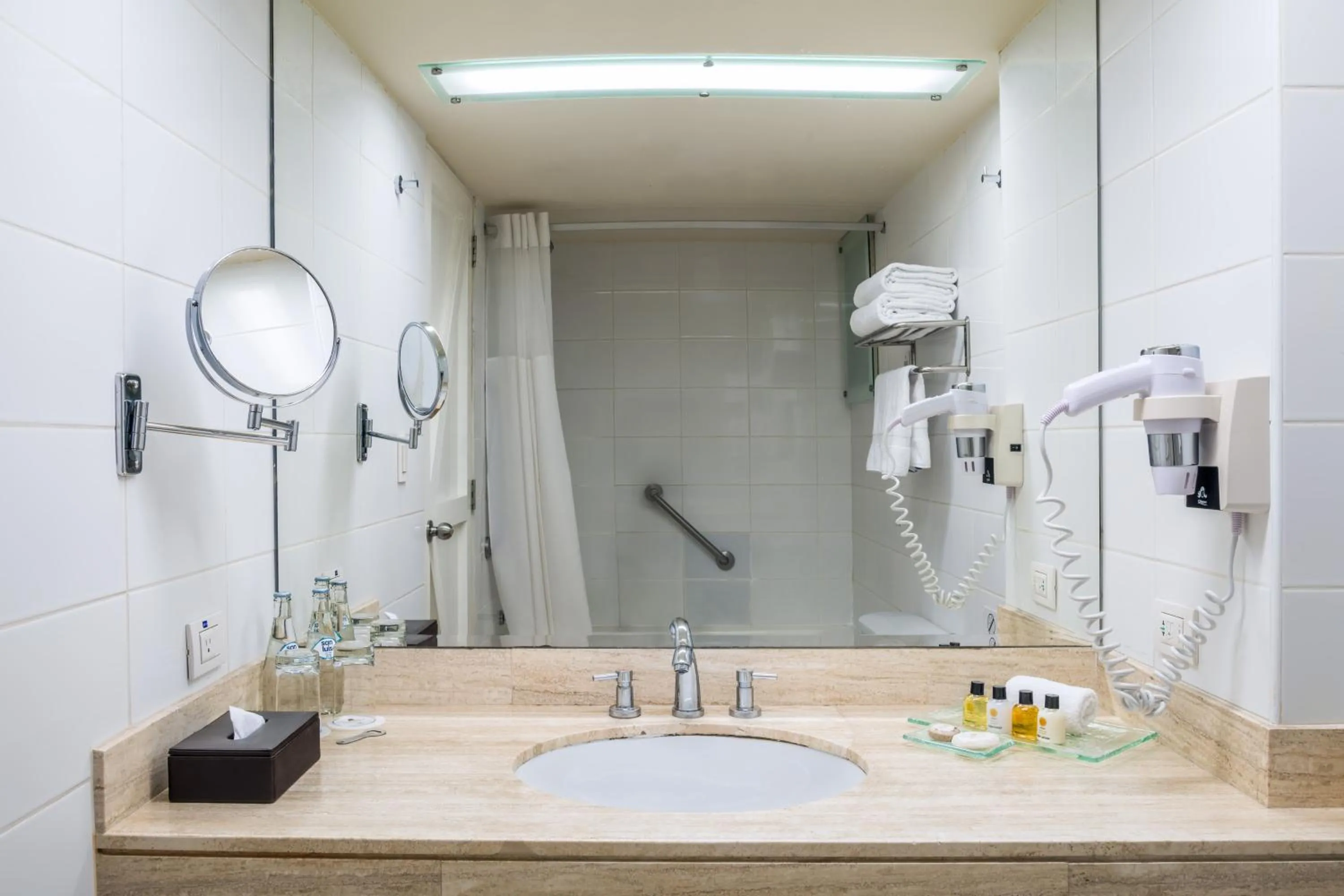 Bathroom in Casa Andina Premium Miraflores