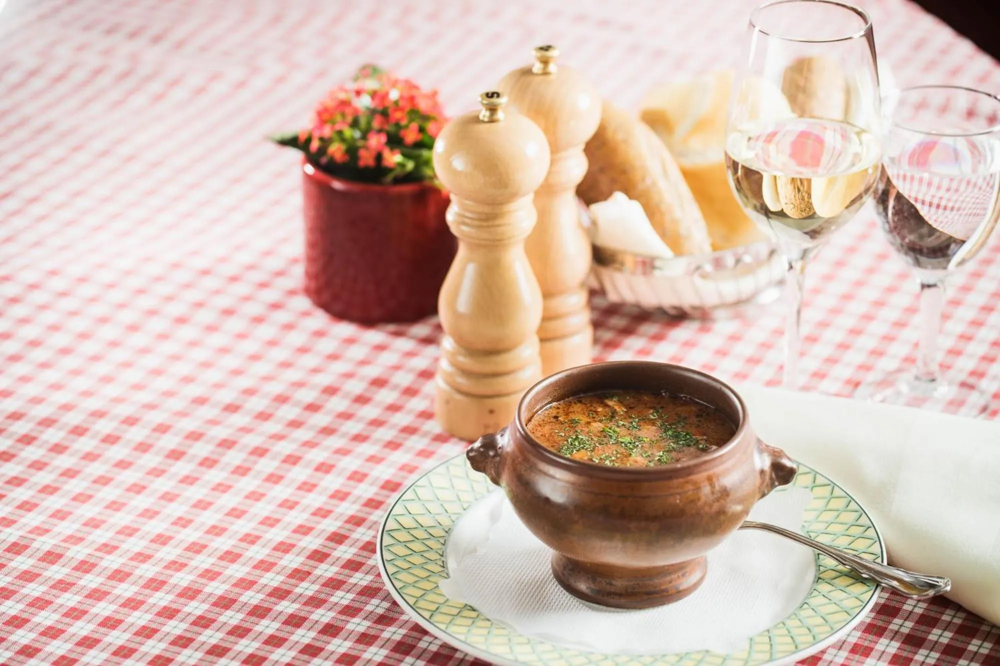 Restaurant/places to eat in Arlberghaus