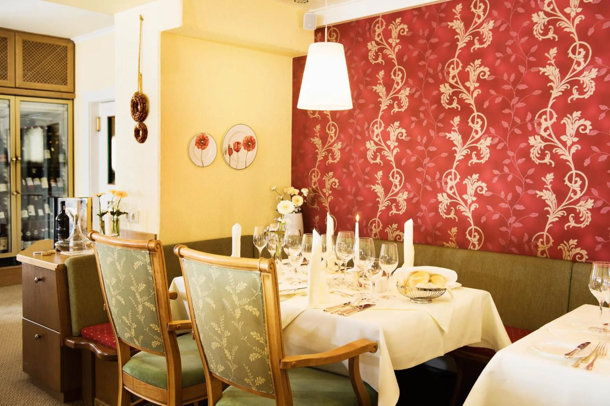 Restaurant/places to eat in Arlberghaus