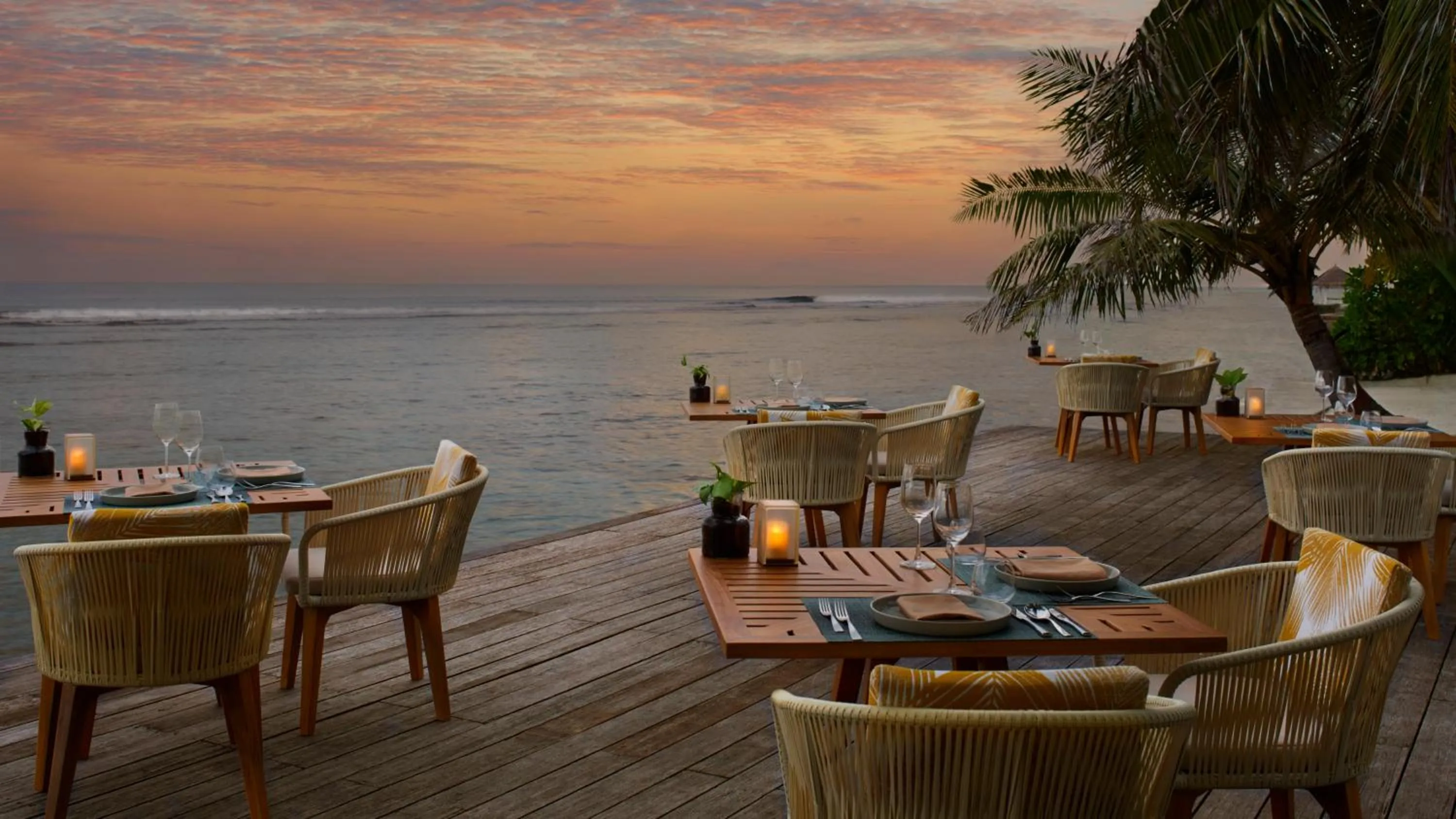 Restaurant/places to eat in Anantara Veli Maldives Resort