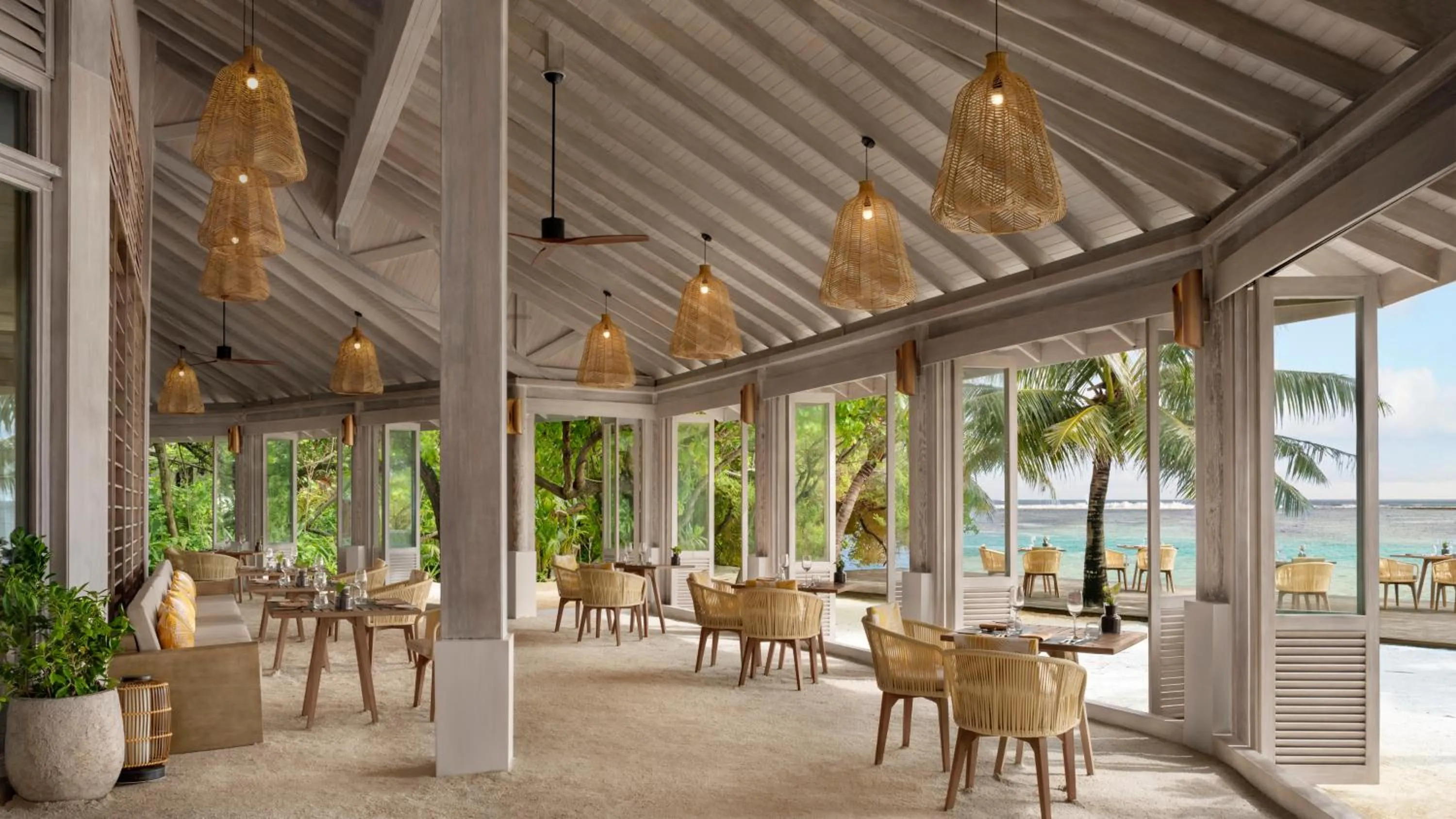 Restaurant/places to eat in Anantara Veli Maldives Resort