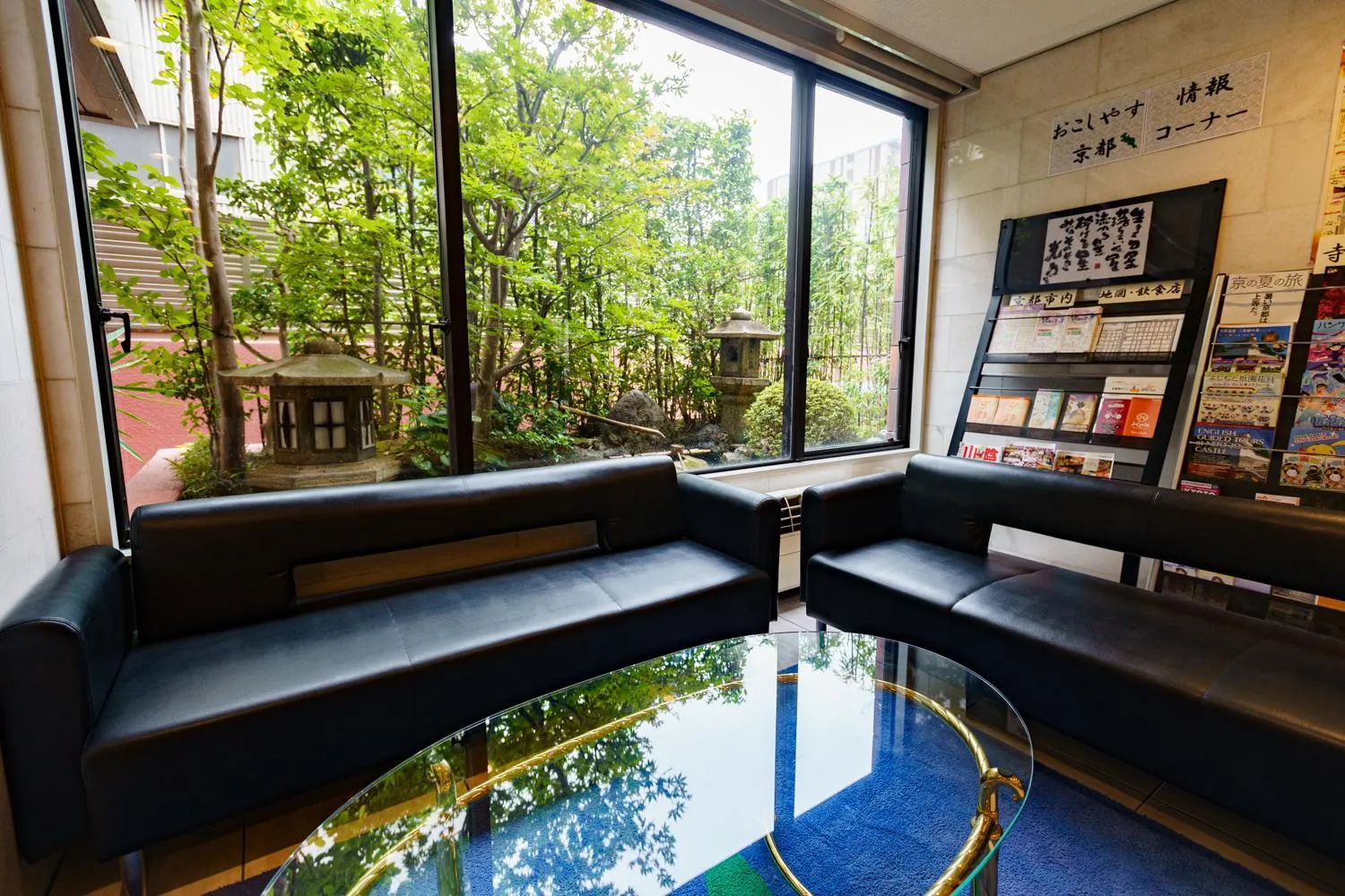 Lobby or reception in Kyoto Horikawa Inn