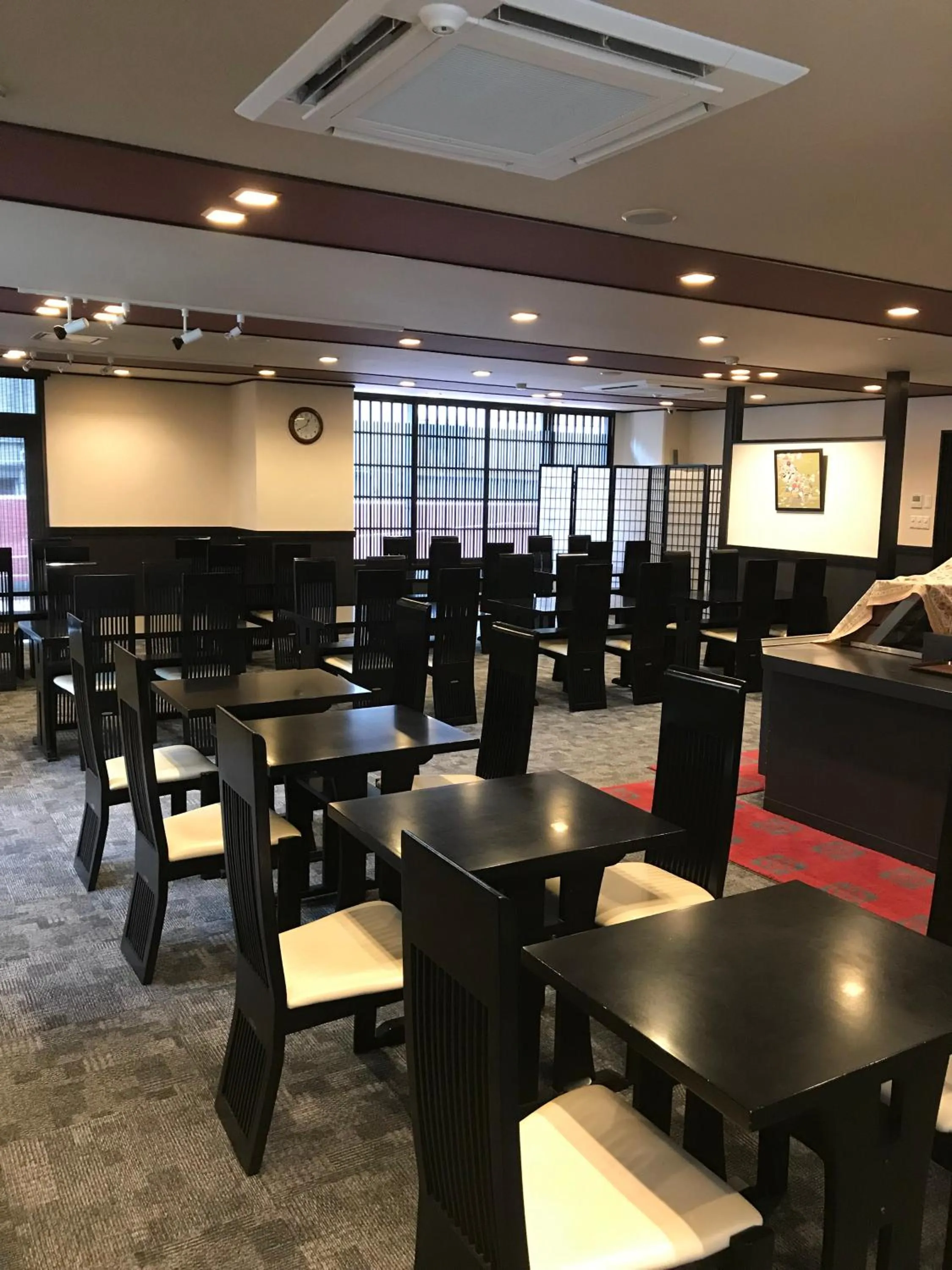 Restaurant/Places to Eat in Kyoto Horikawa Inn