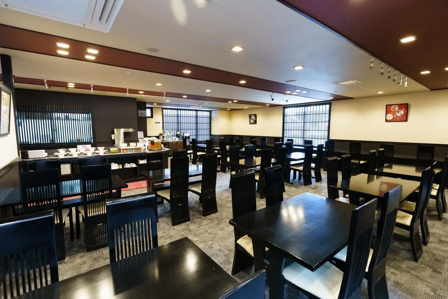 Restaurant/Places to Eat in Kyoto Horikawa Inn