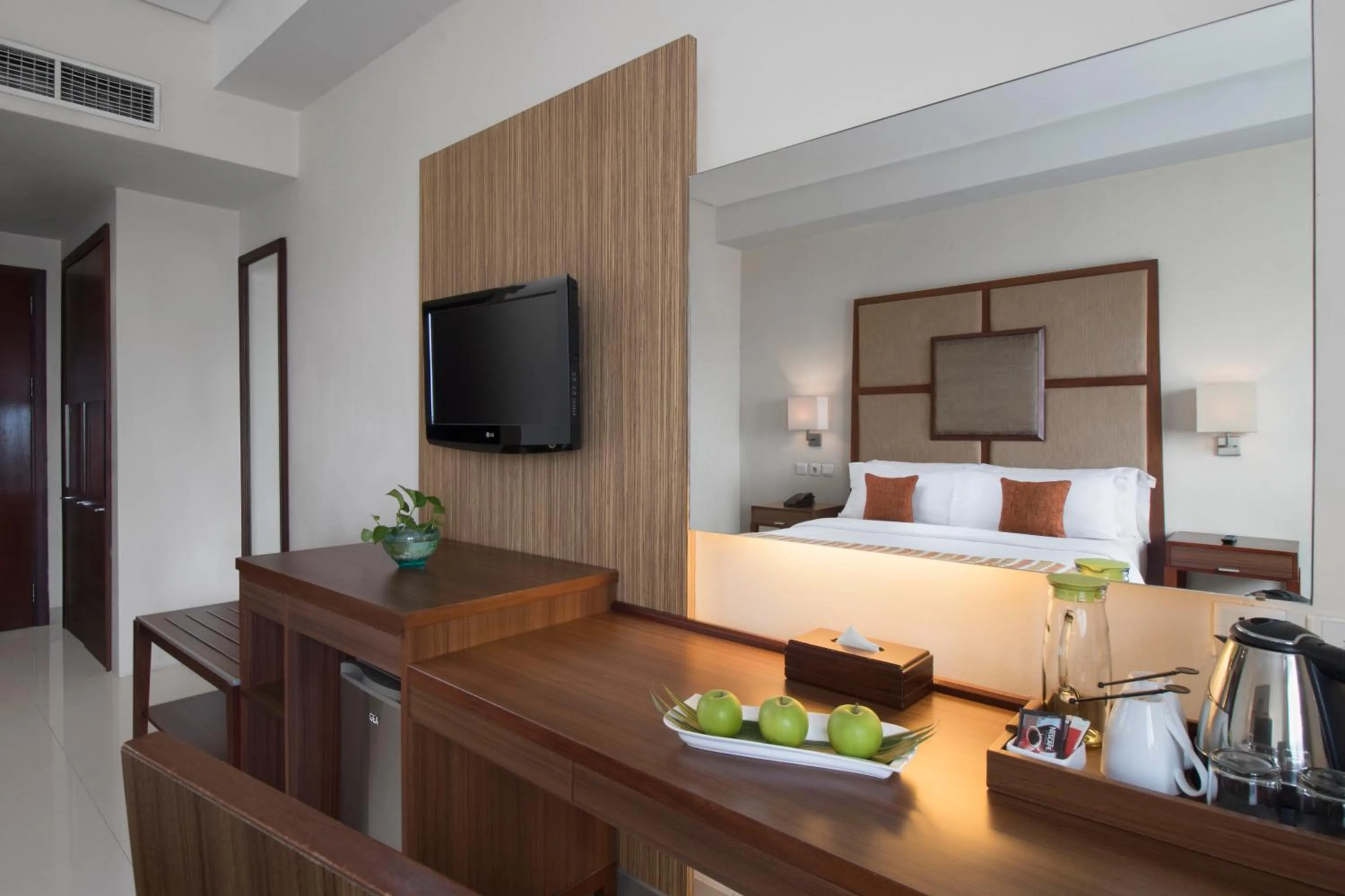 Bedroom, Bed in Aston Manado Hotel