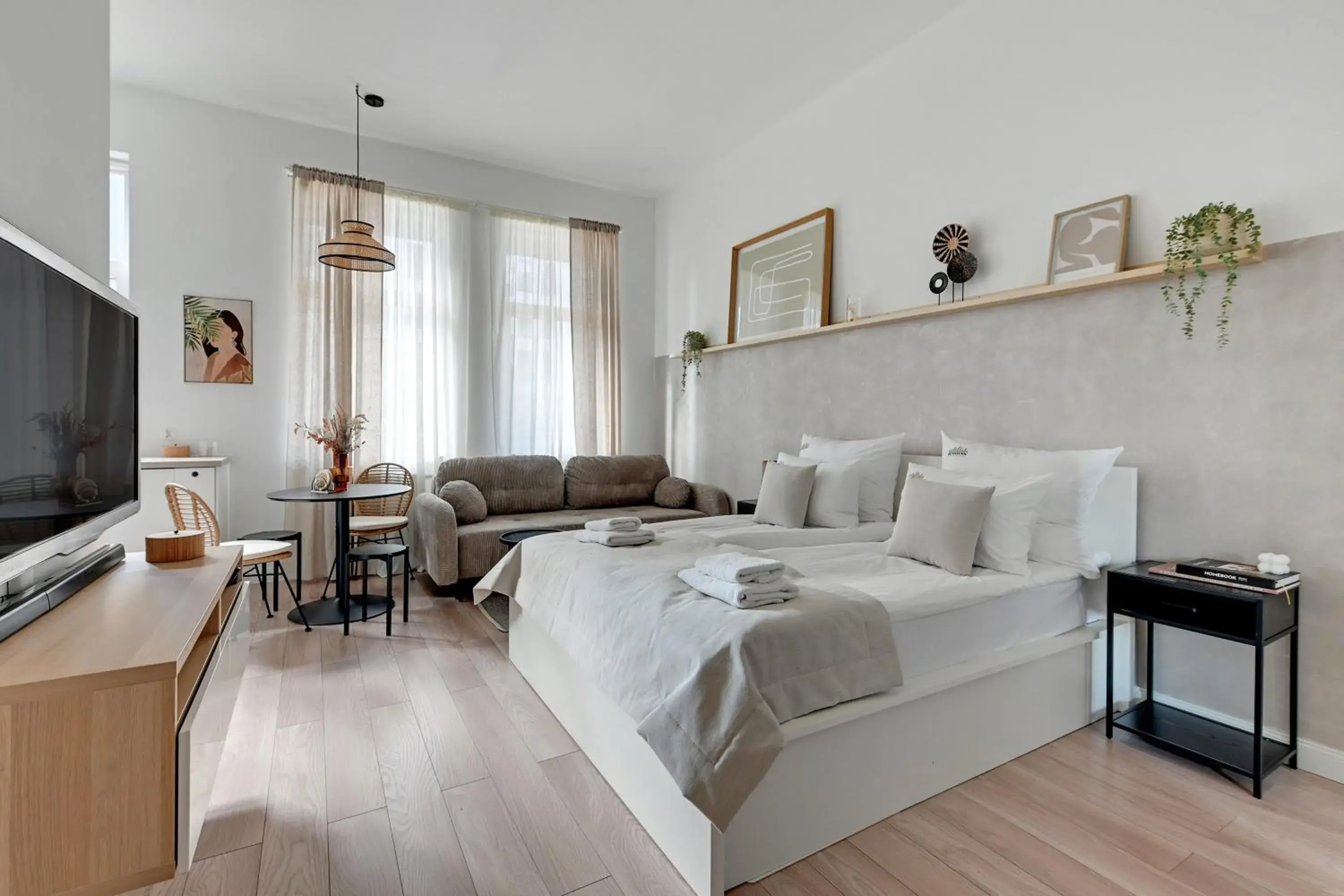 Studio Apartment in Chmielna Park - City Center & Parking by Downtown Apartments Studio Apartment in Chmielna Park - City Center & Parking by Downtown Apartments