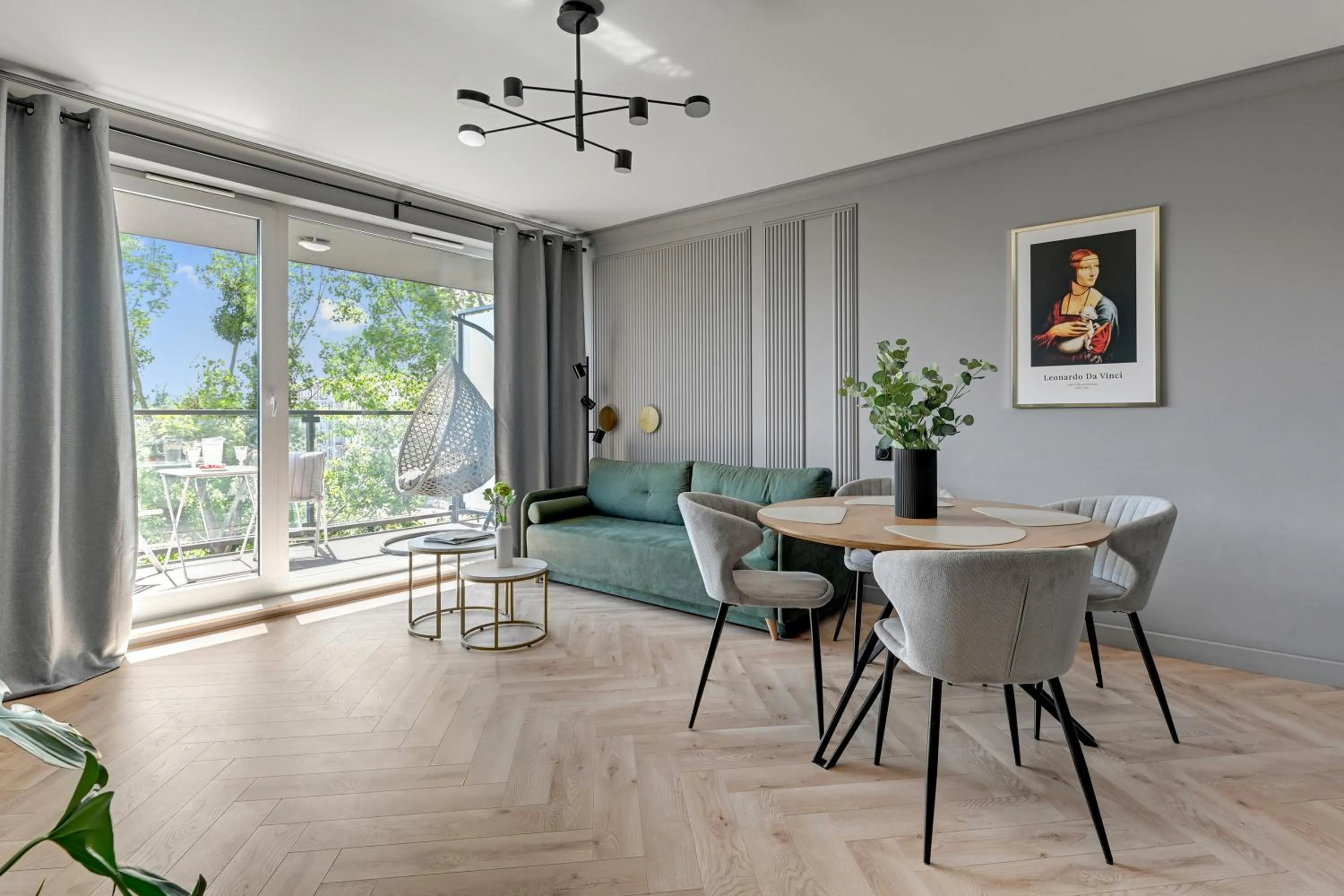 Chmielna Park - City Center & Parking by Downtown Apartments