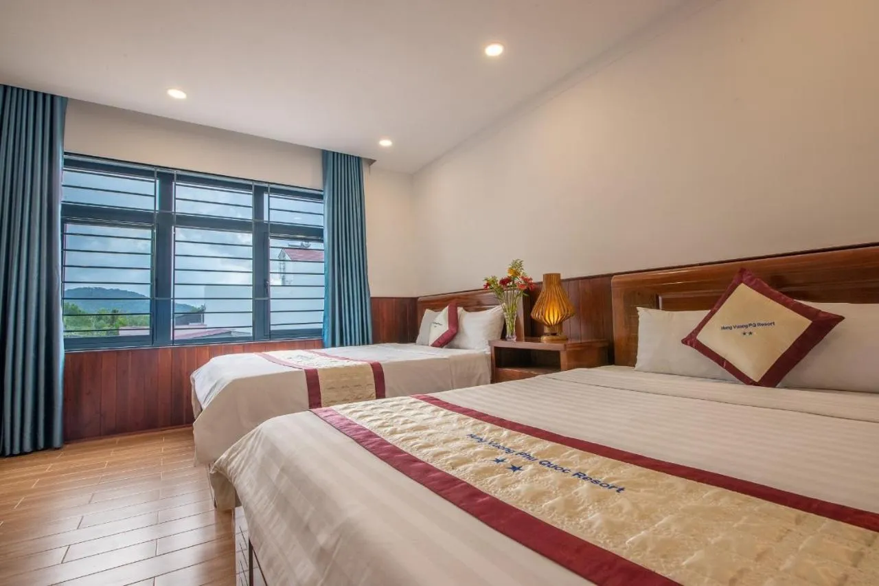 Bed in Hung Vuong Resort