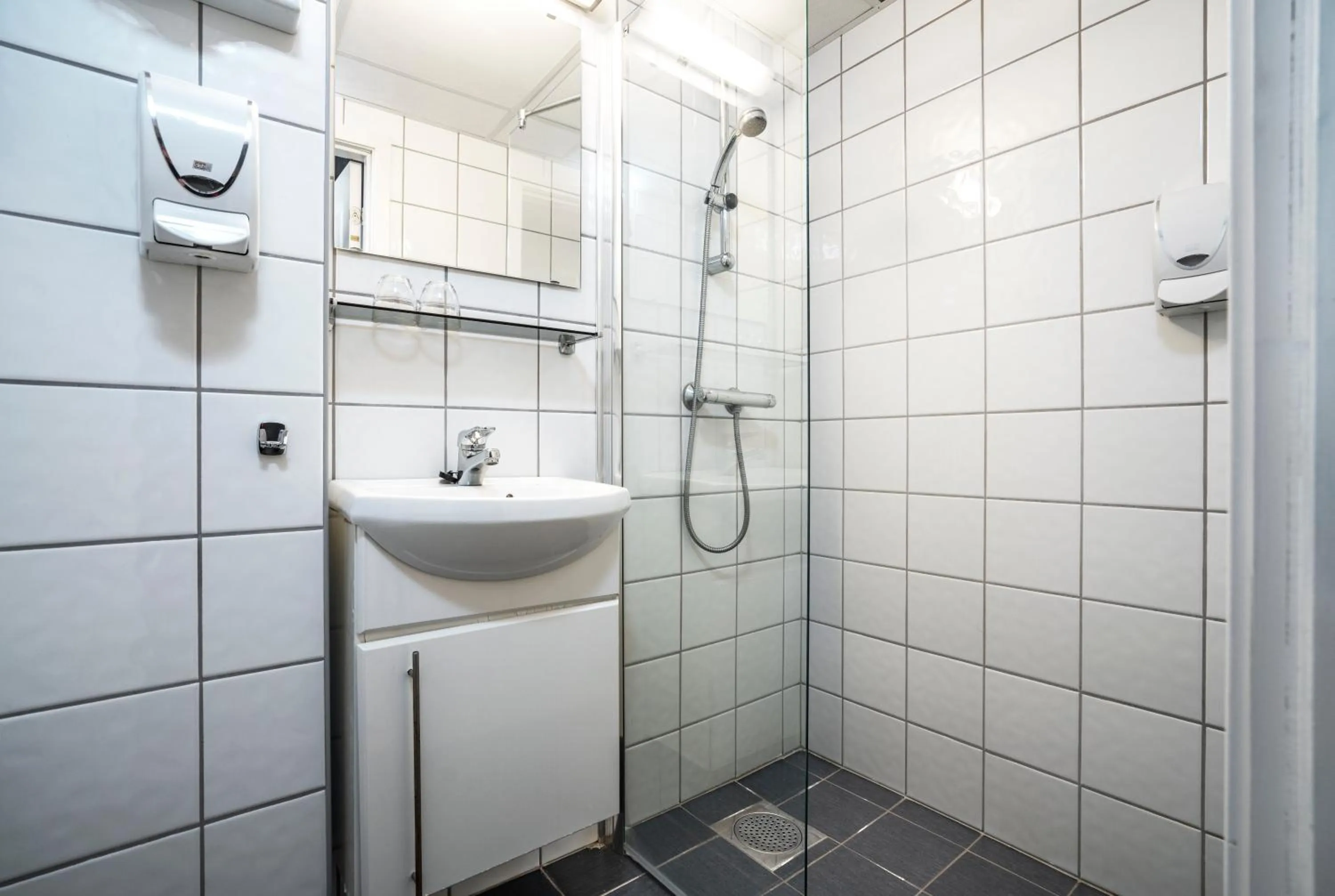 Shower in Thon Hotel Storgata