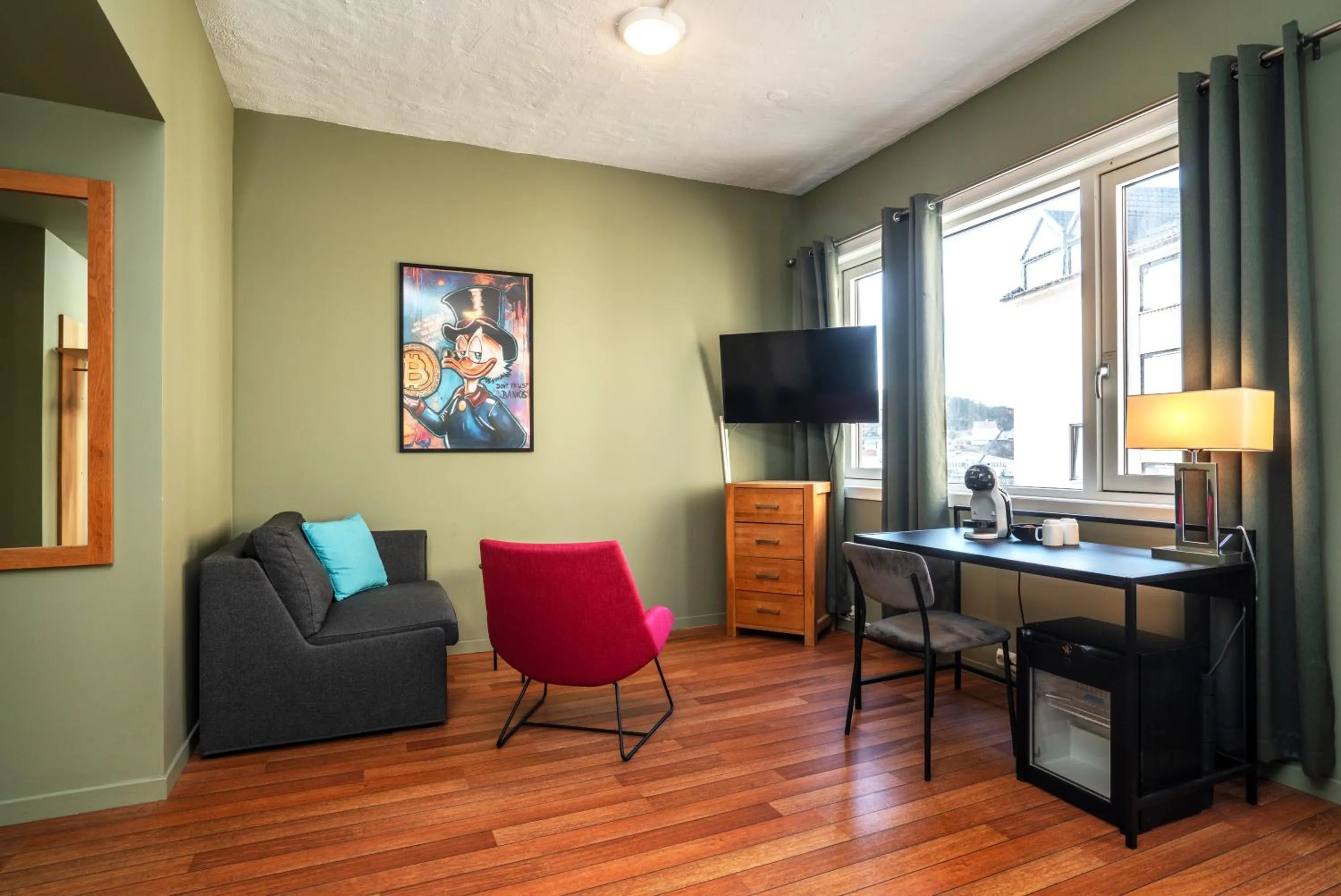 TV and multimedia in Thon Hotel Storgata