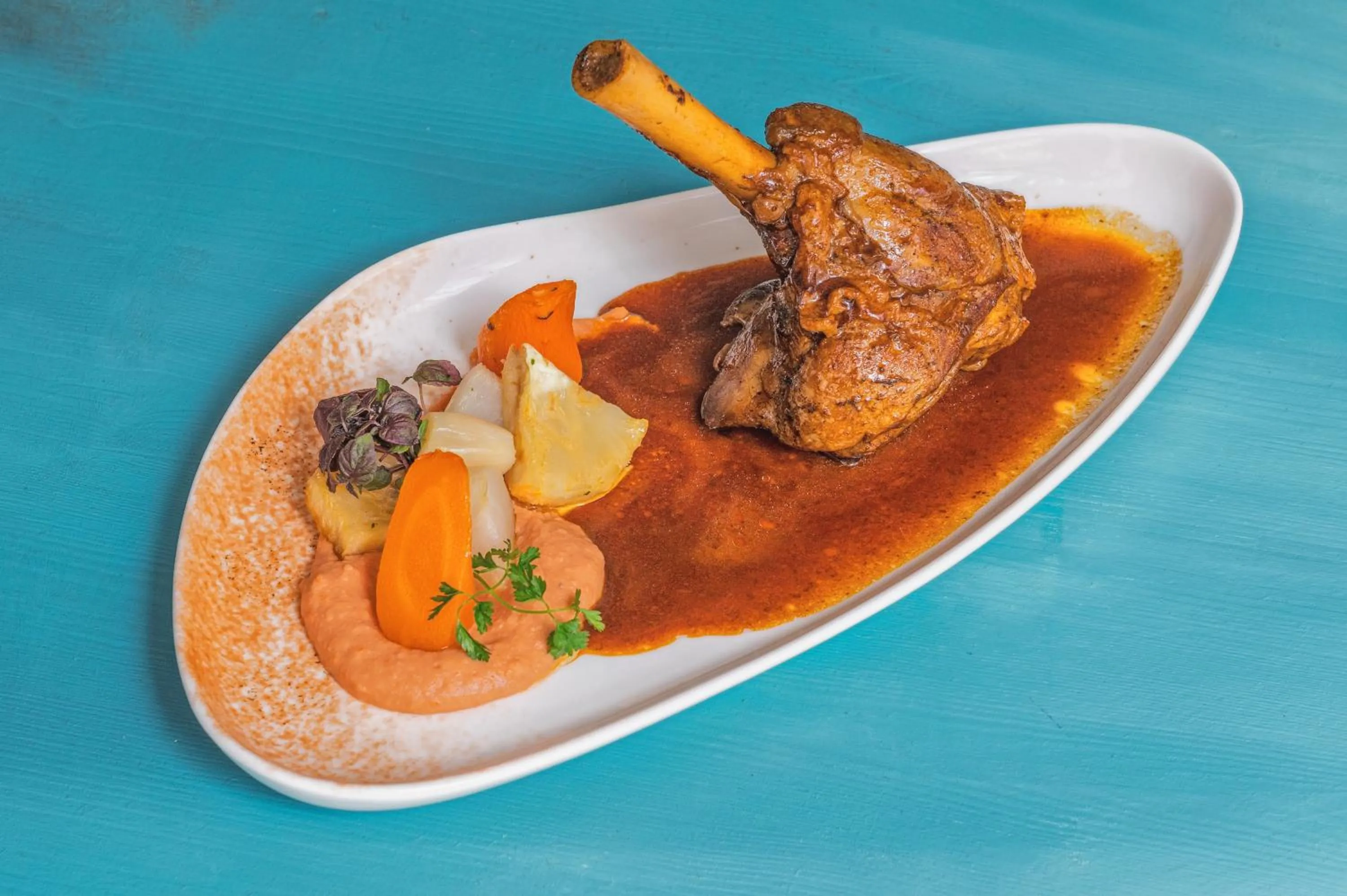 Dinner in Hostellerie Du Mont Aimé