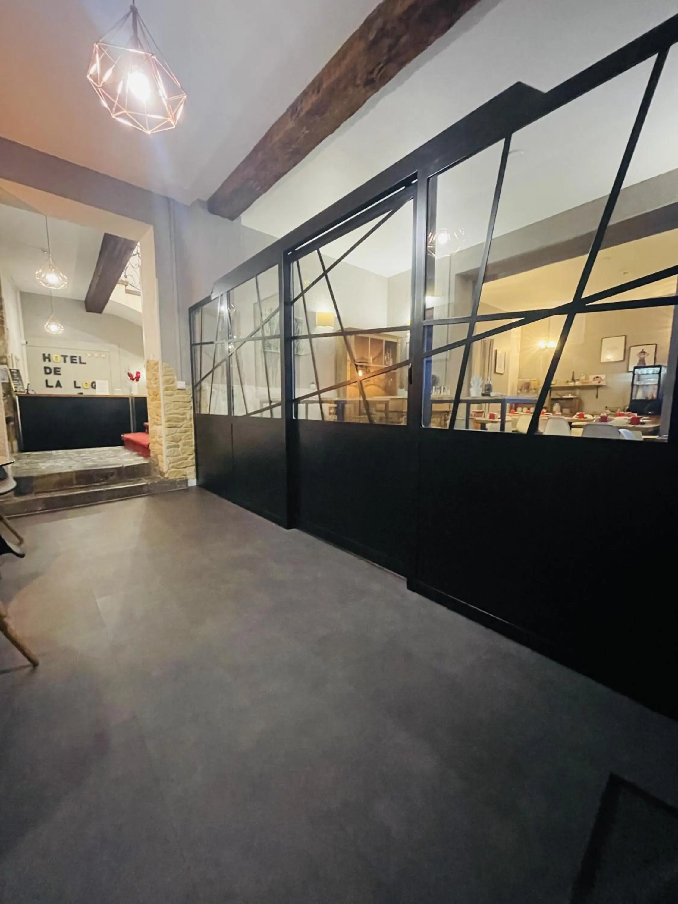 Lobby or reception, Bed in Hôtel De La Loge