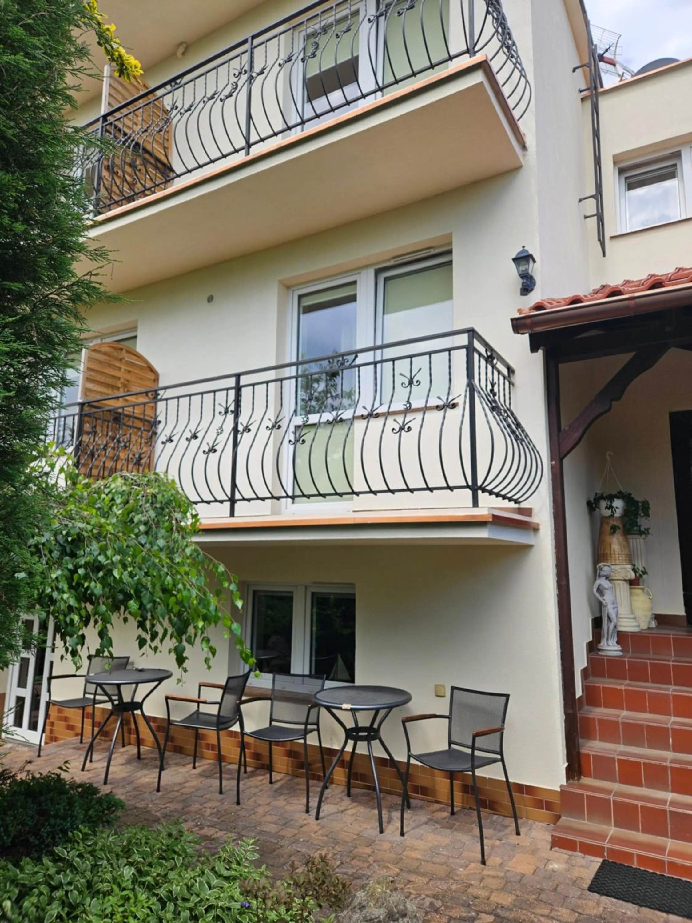 Property building in Willa Atrium