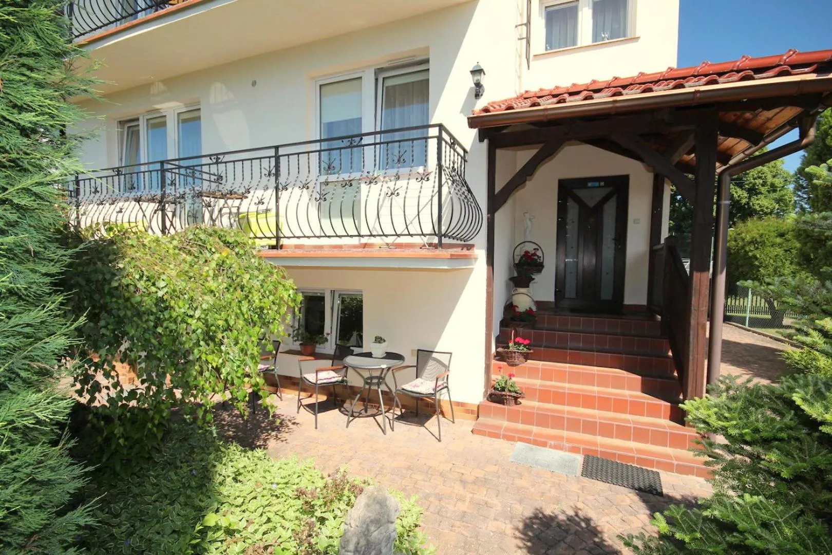 Property building in Willa Atrium