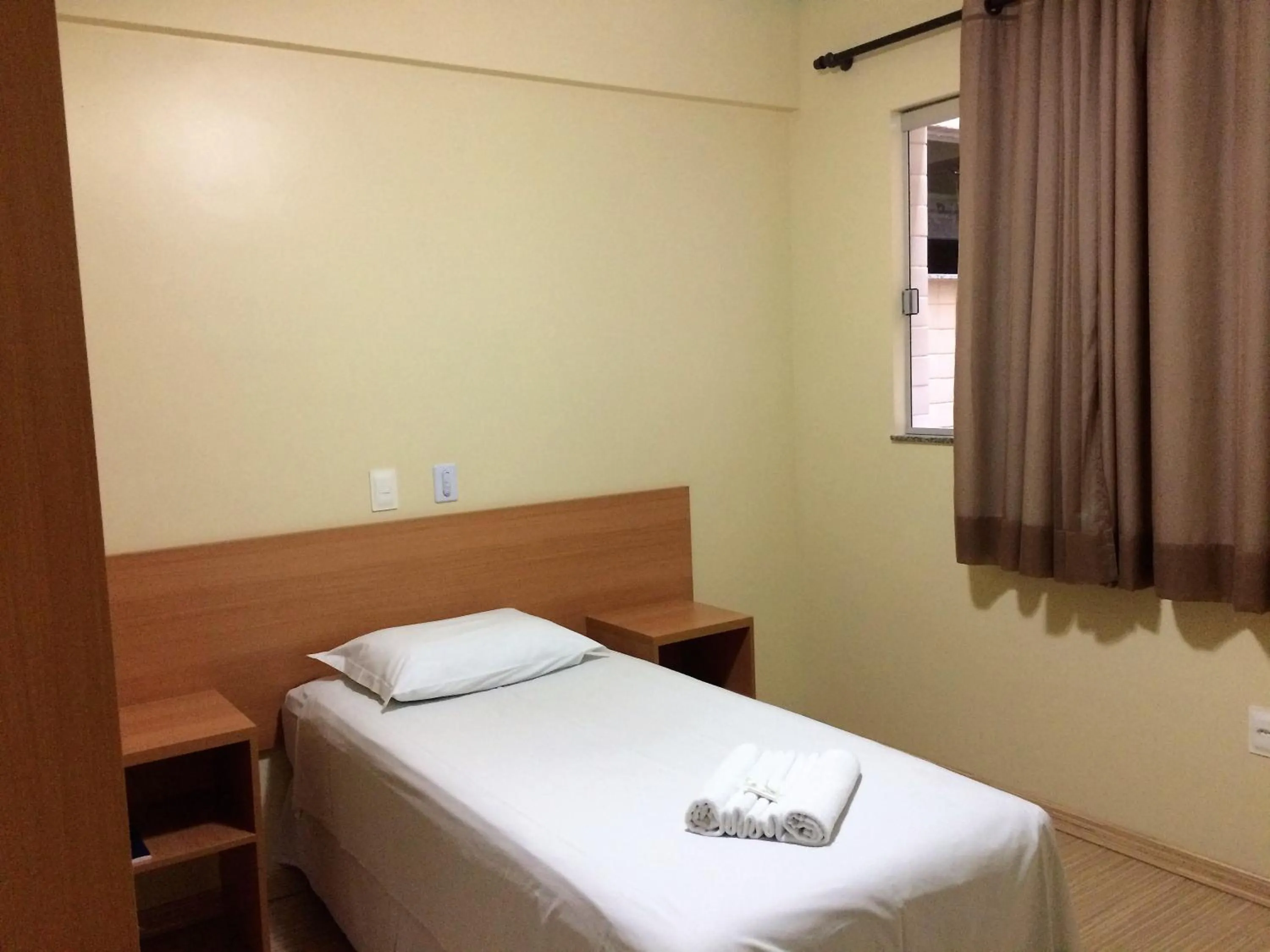 Bedroom, Bed in Brasil Center Hotel