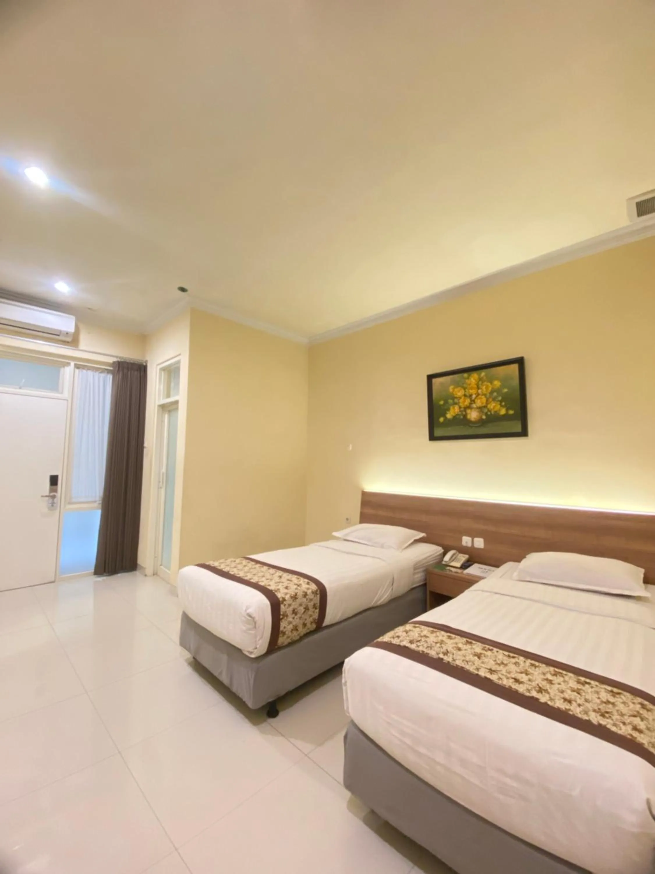 Riverstone Hotel & Cottage