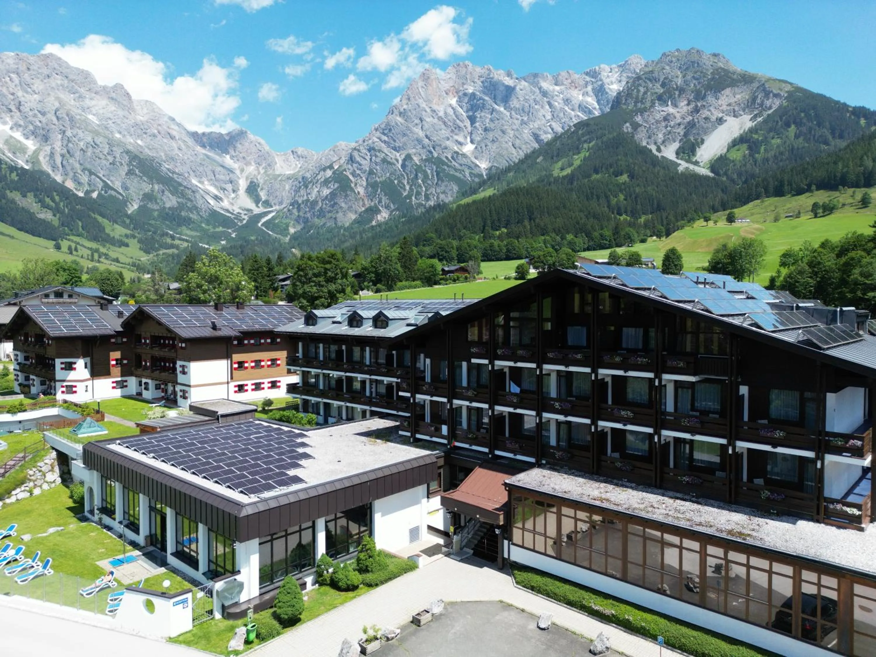 Property building in All Inclusive - Marco Polo Alpina Familien- & Sporthotel