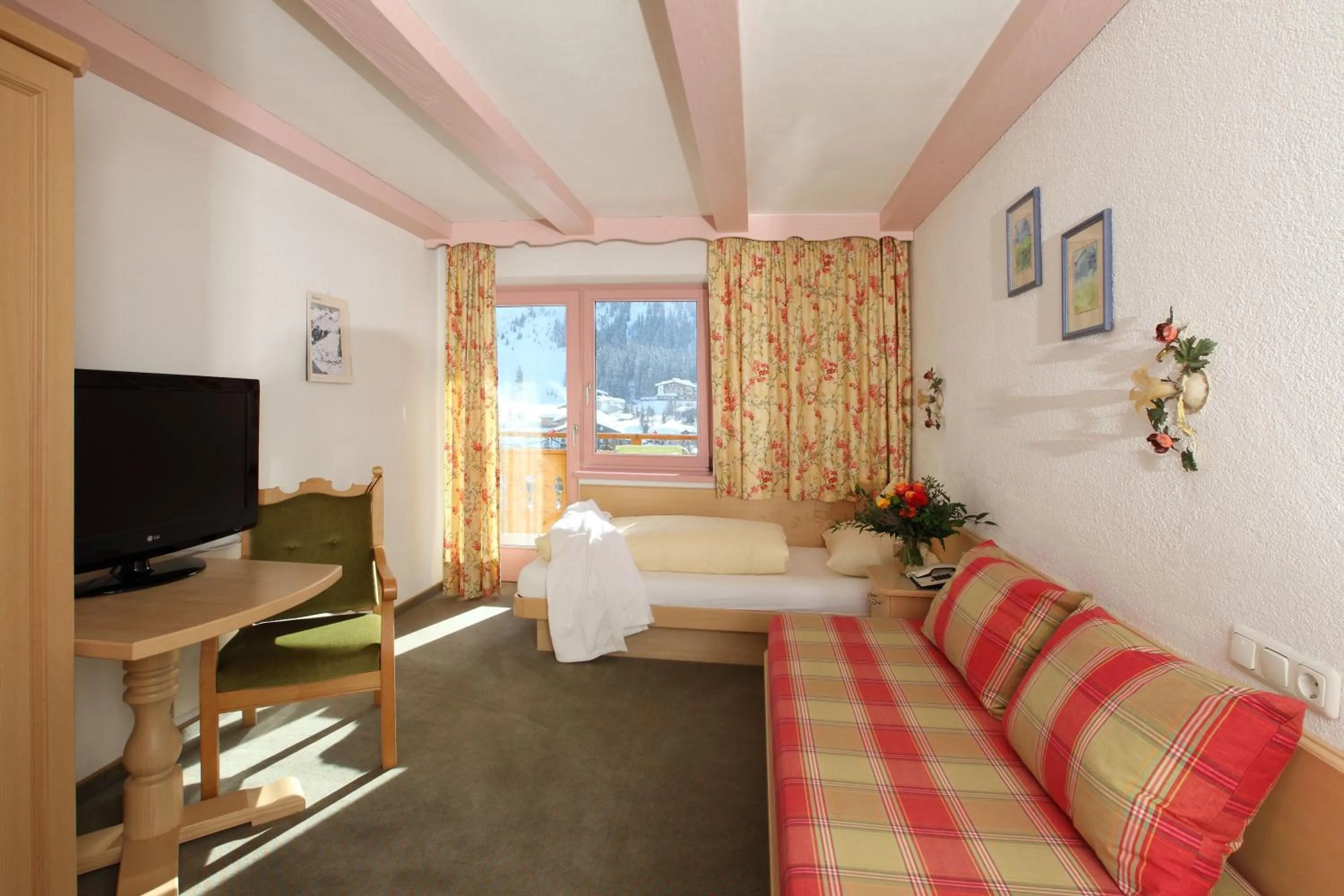 TV and multimedia, Bed in Hotel Anemone