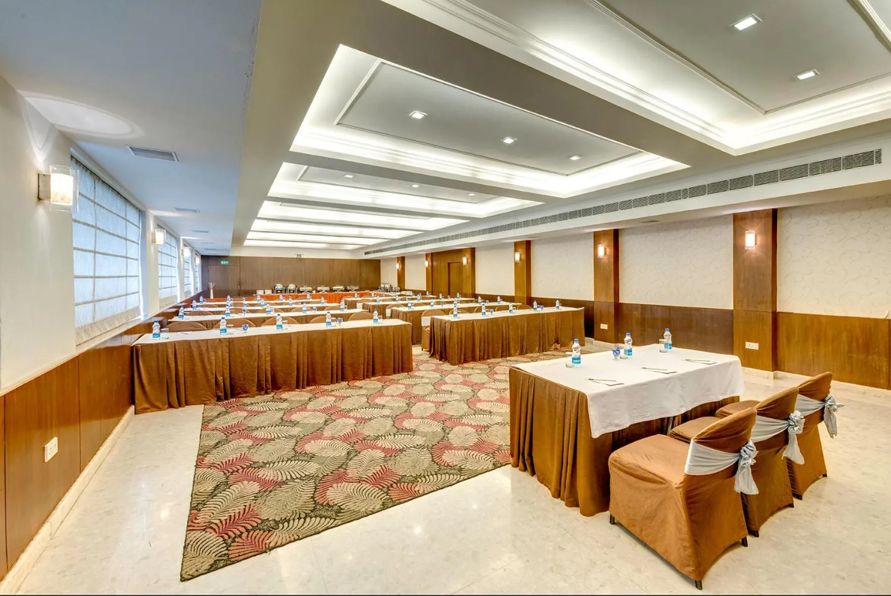 Business facilities in Hotel Hindusthan International, Kolkata
