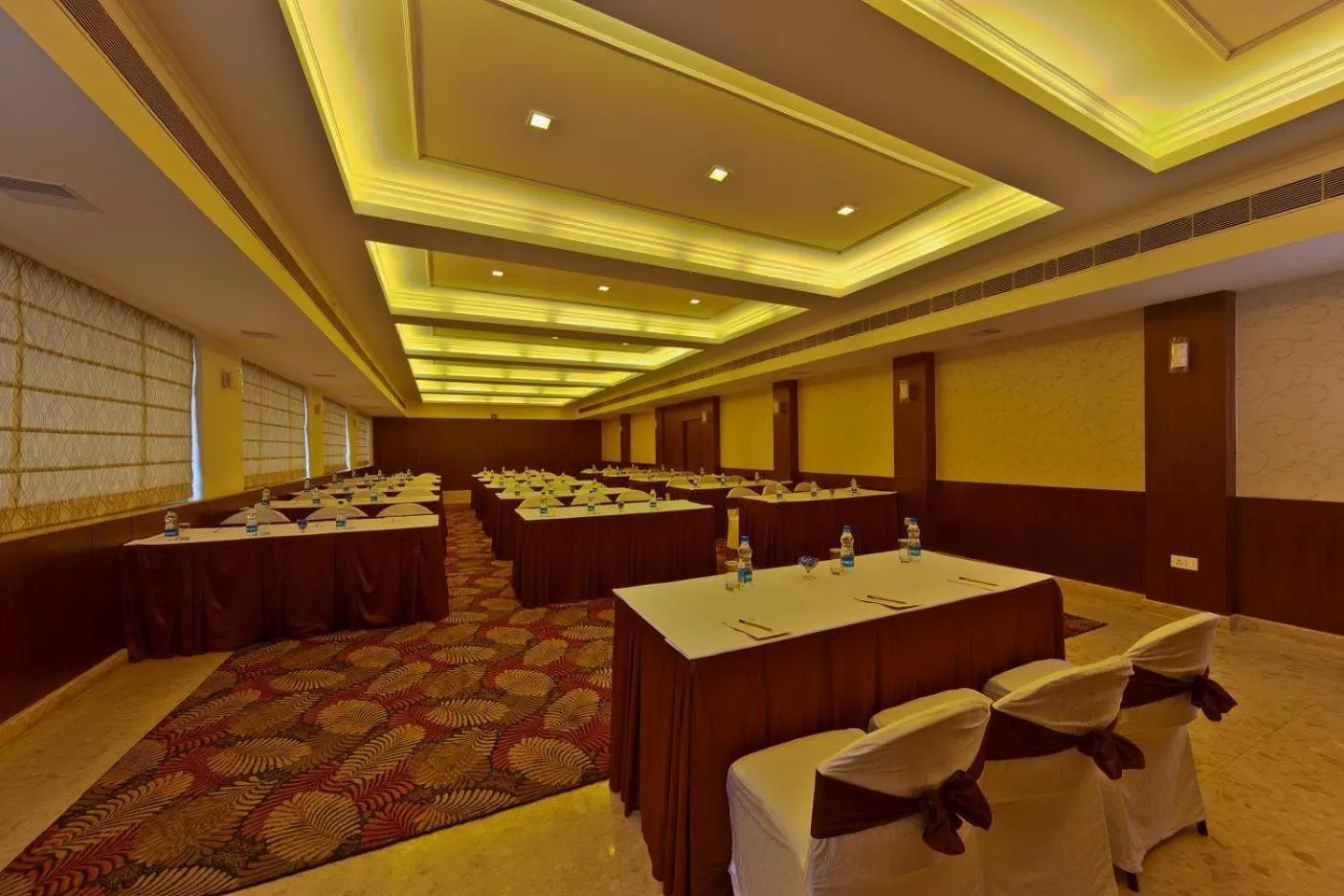 Business facilities in Hotel Hindusthan International, Kolkata