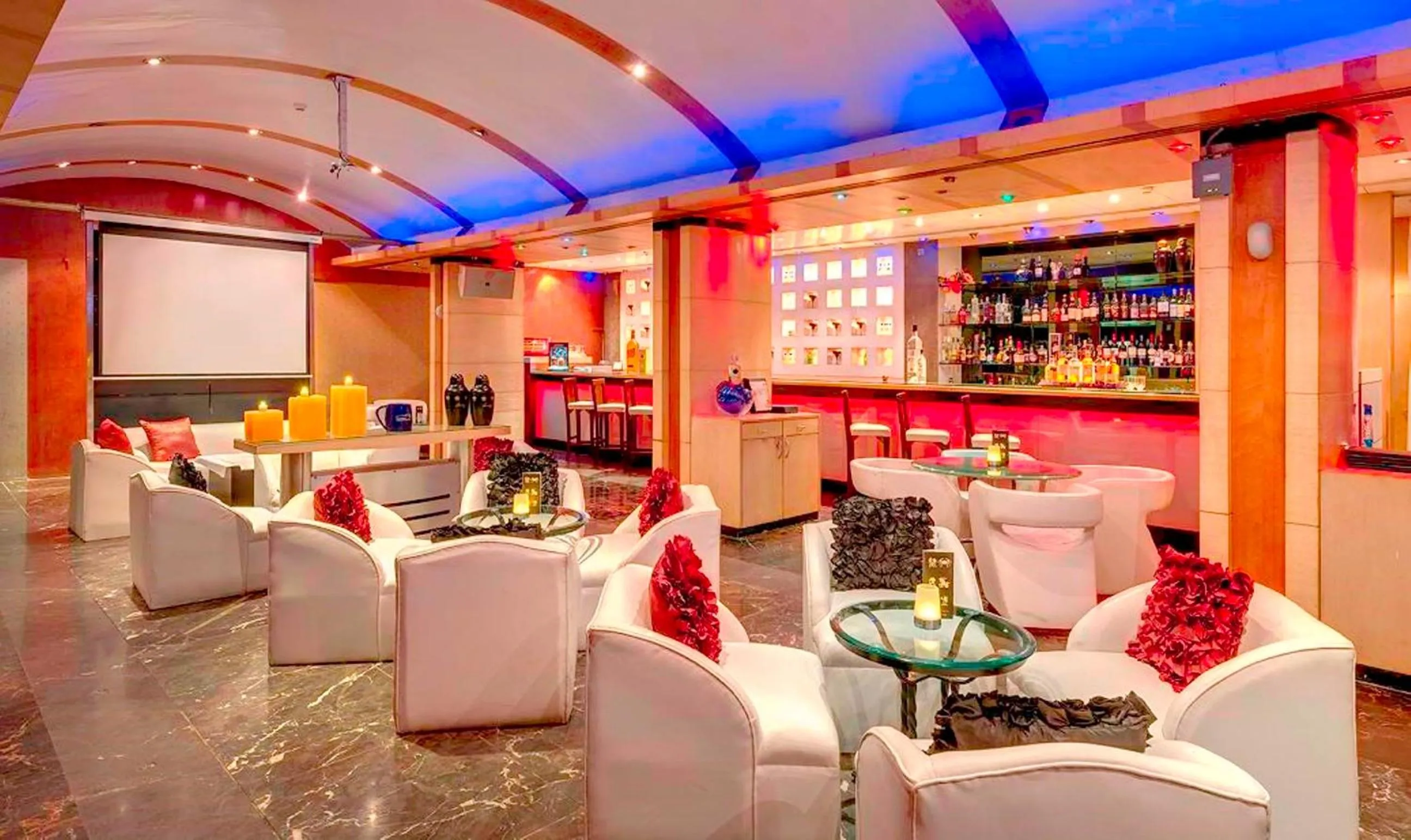 Lounge or bar in Hotel Hindusthan International, Kolkata