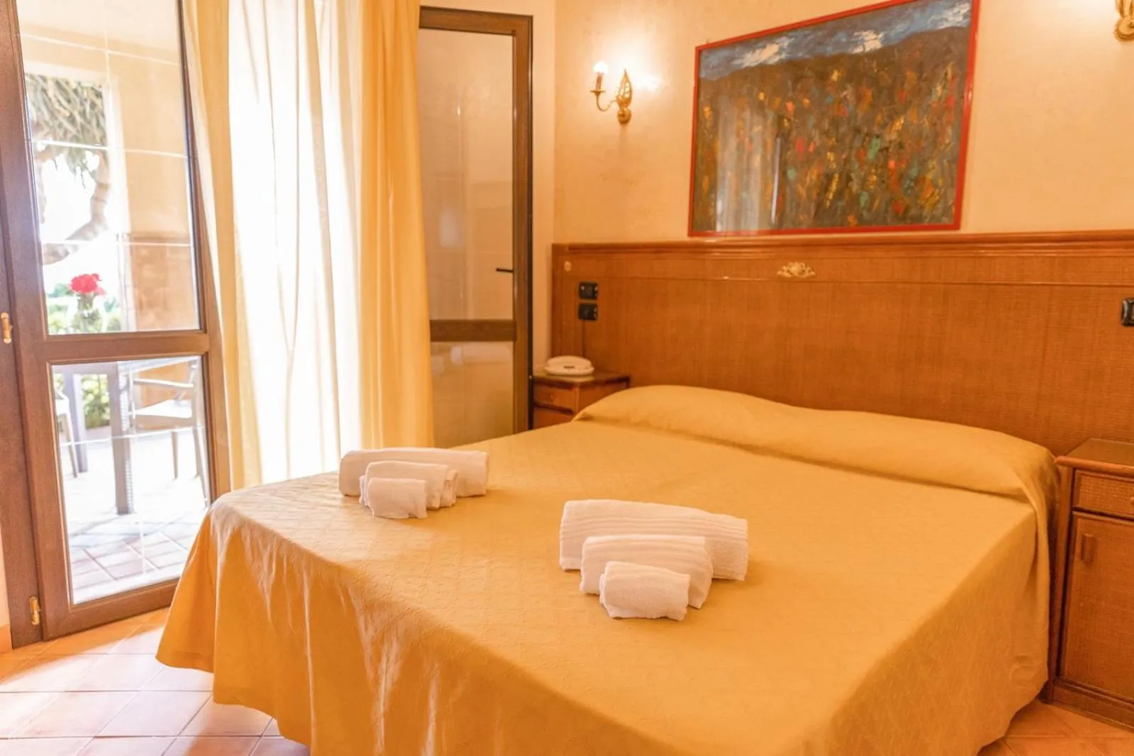 Bed in Triscinamare Hotel Residence