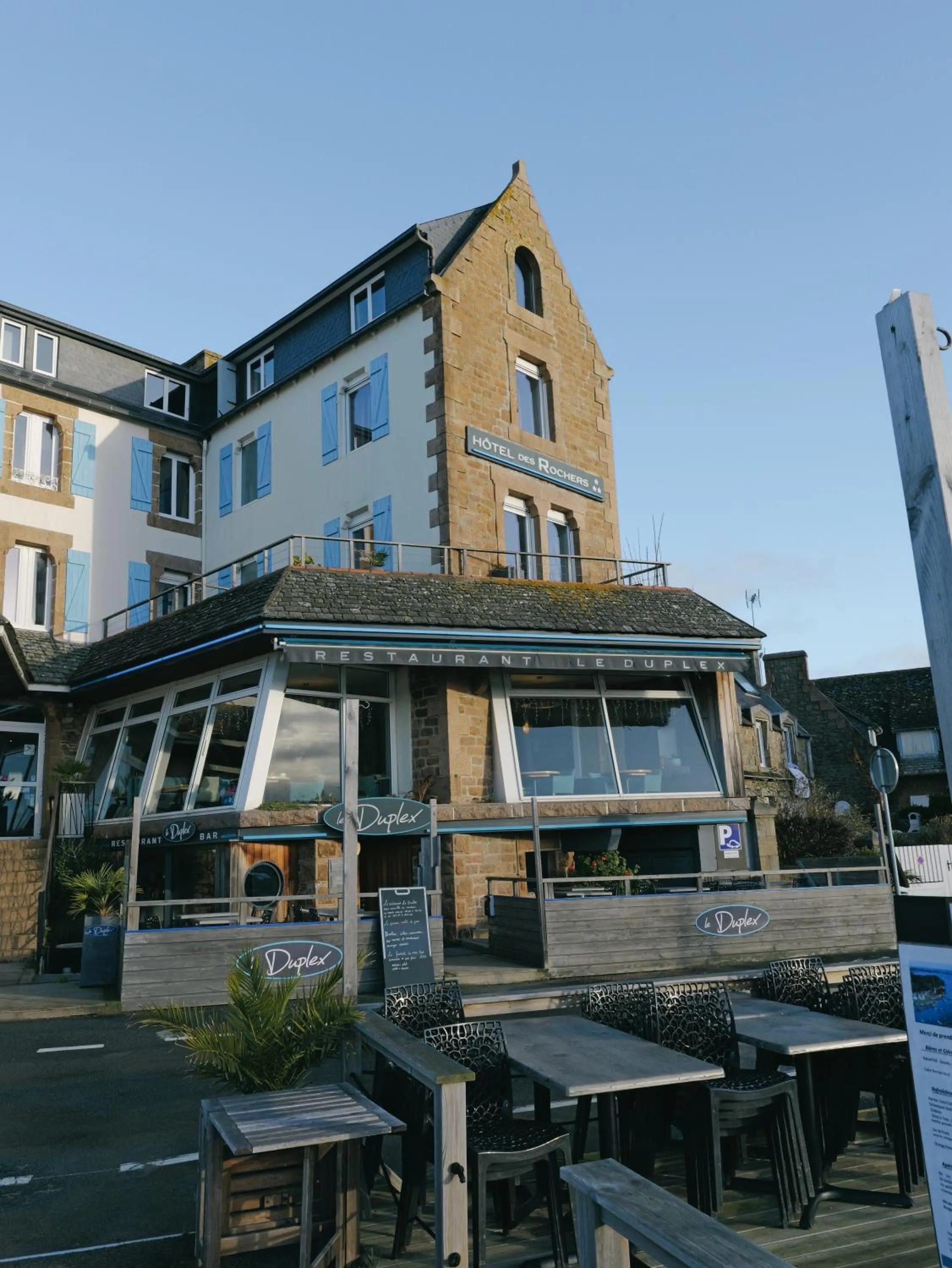 Restaurant/places to eat in Hôtel des Rochers