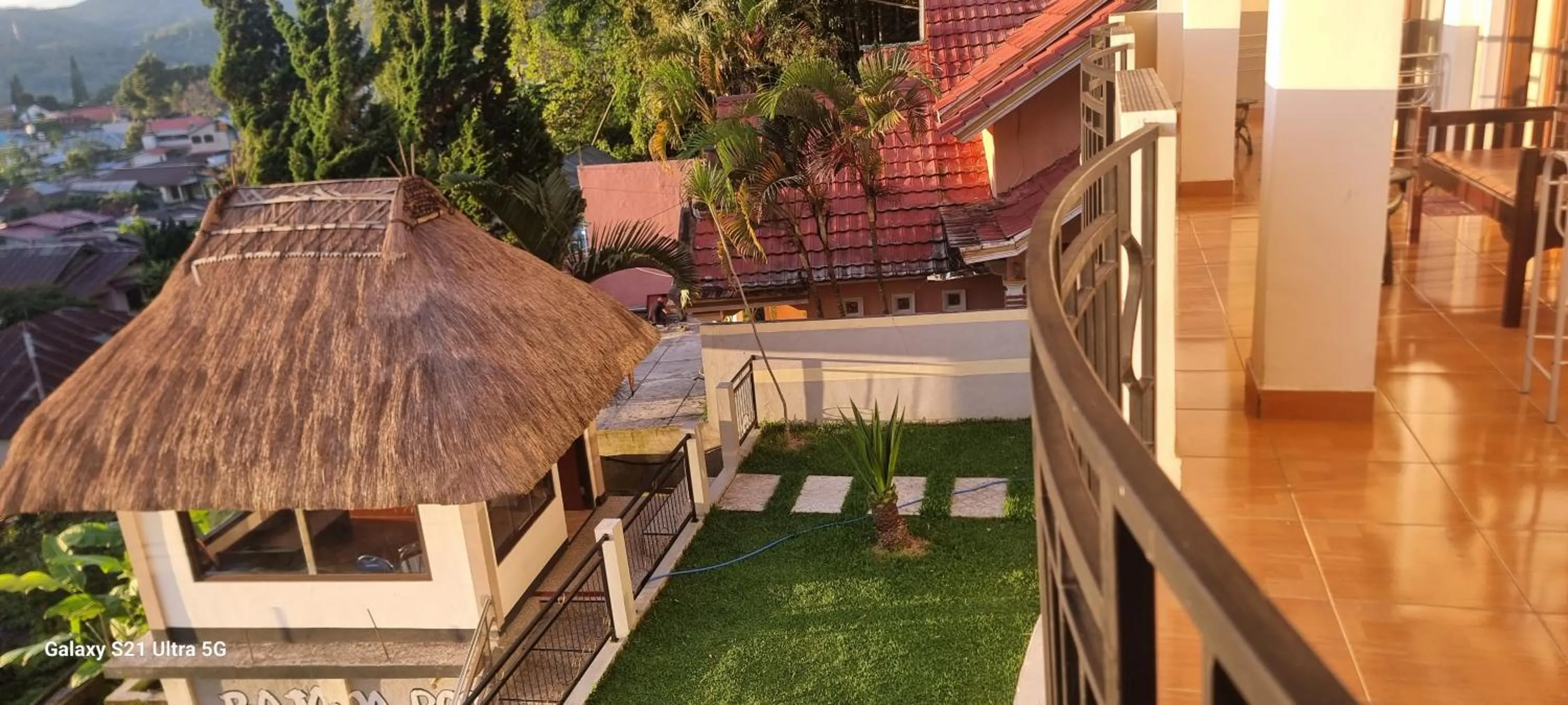 Property building in Bajawa-Roo Hotel