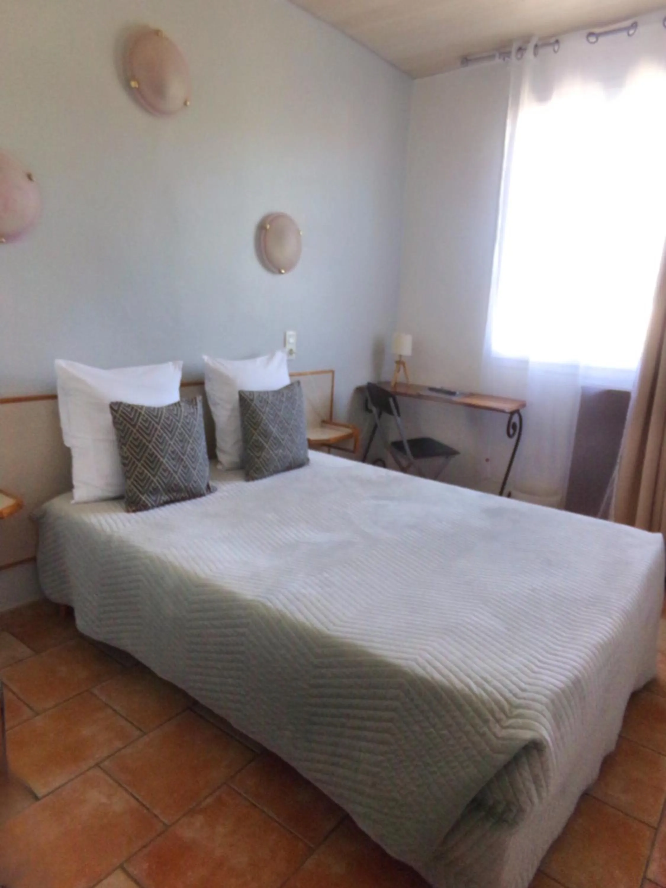 Bedroom, Bed in Hotel Du Lac