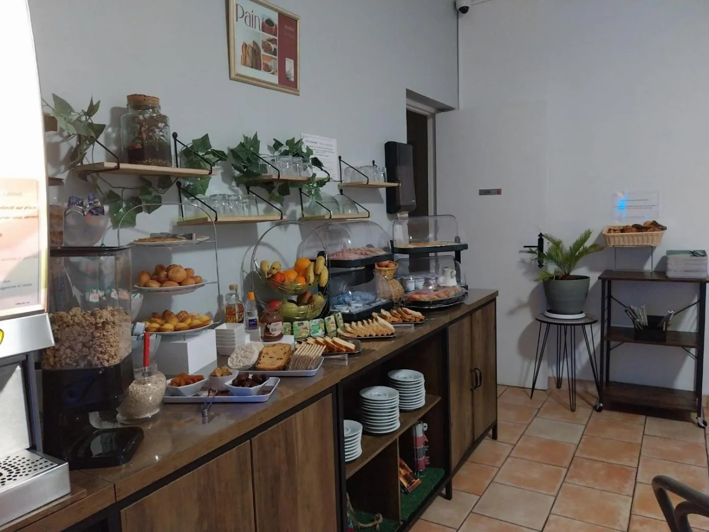 Breakfast in Hotel Du Lac