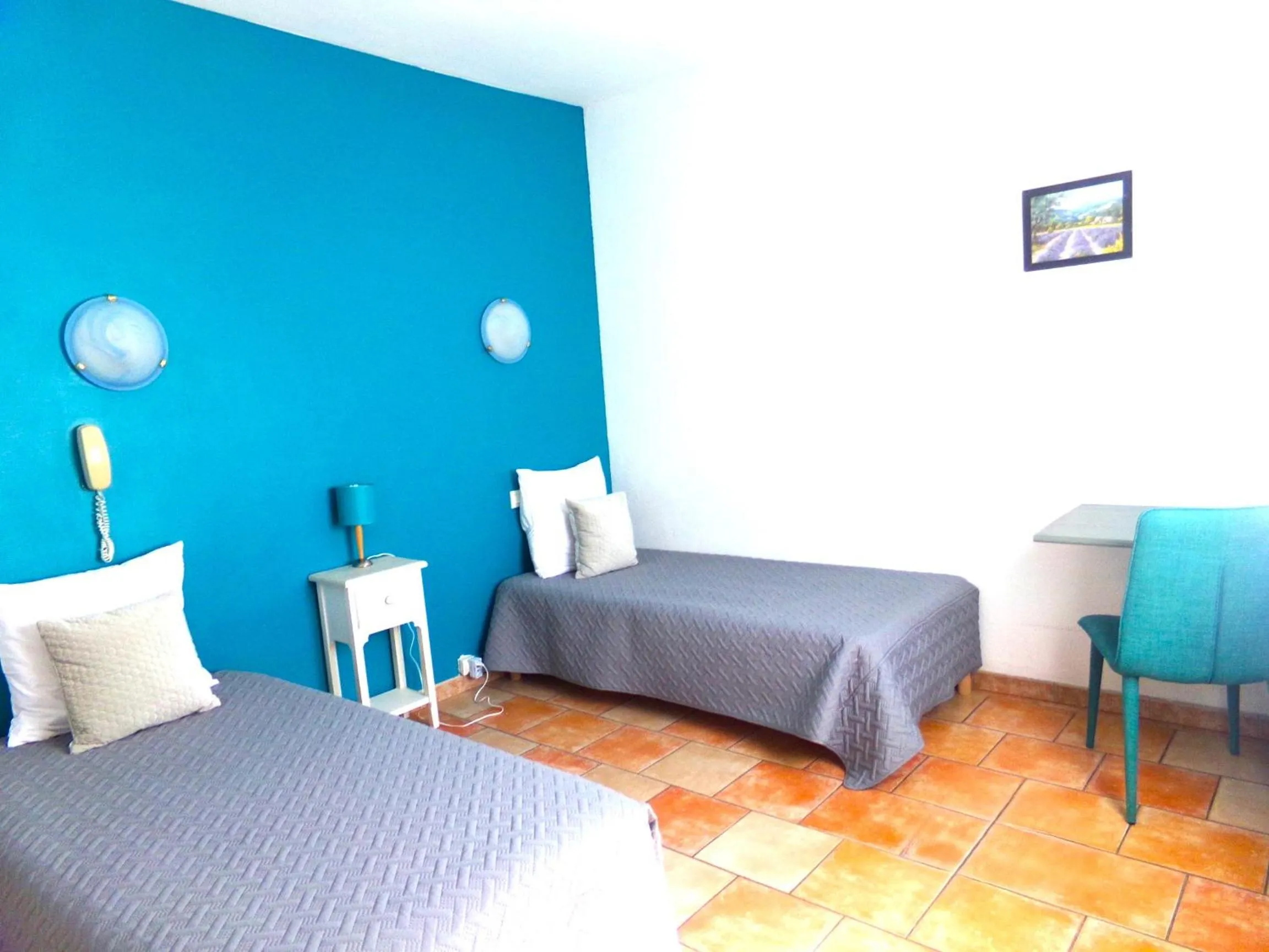 Bedroom, Bed in Hotel Du Lac