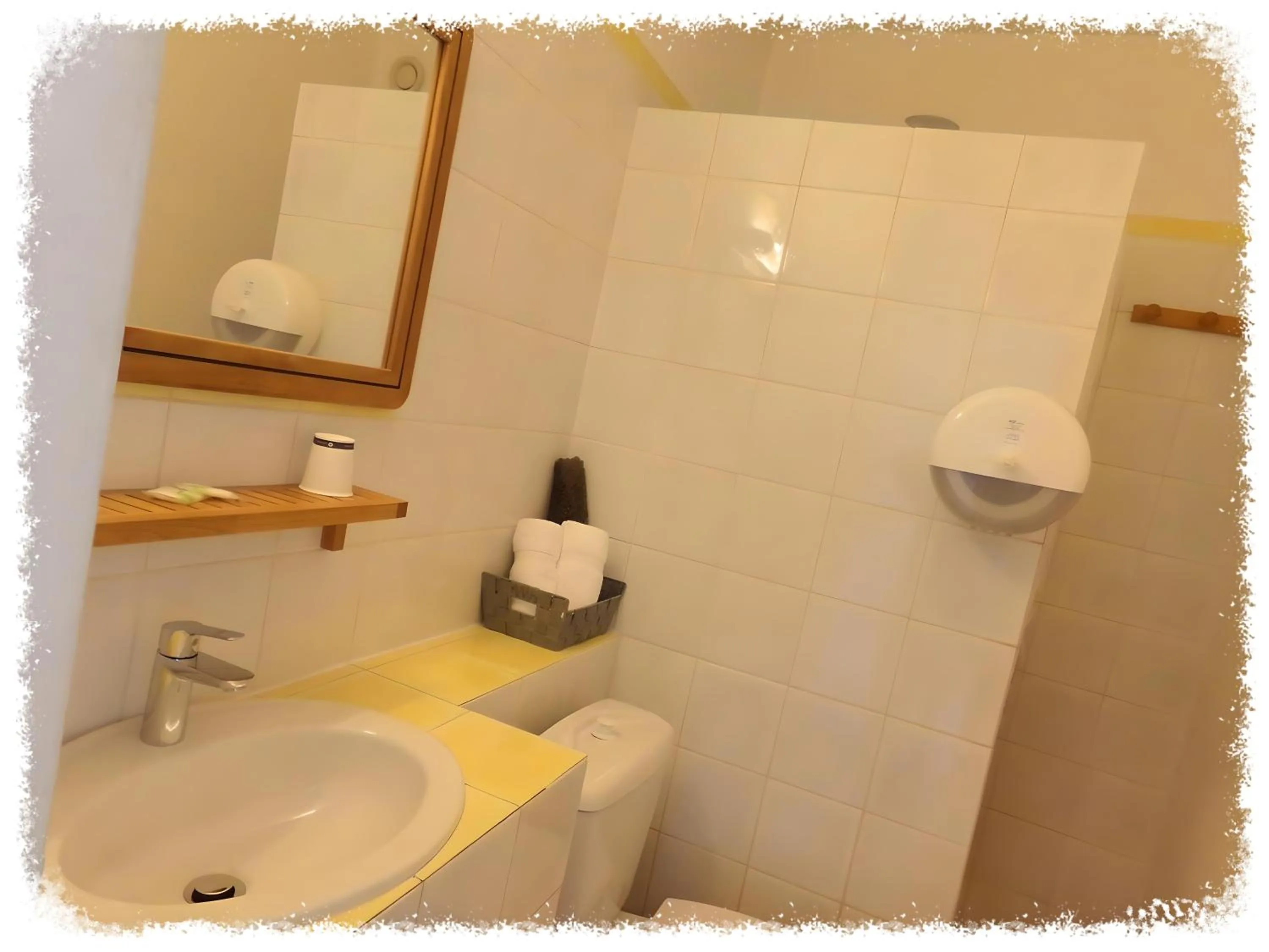 Bathroom in Hotel Du Lac