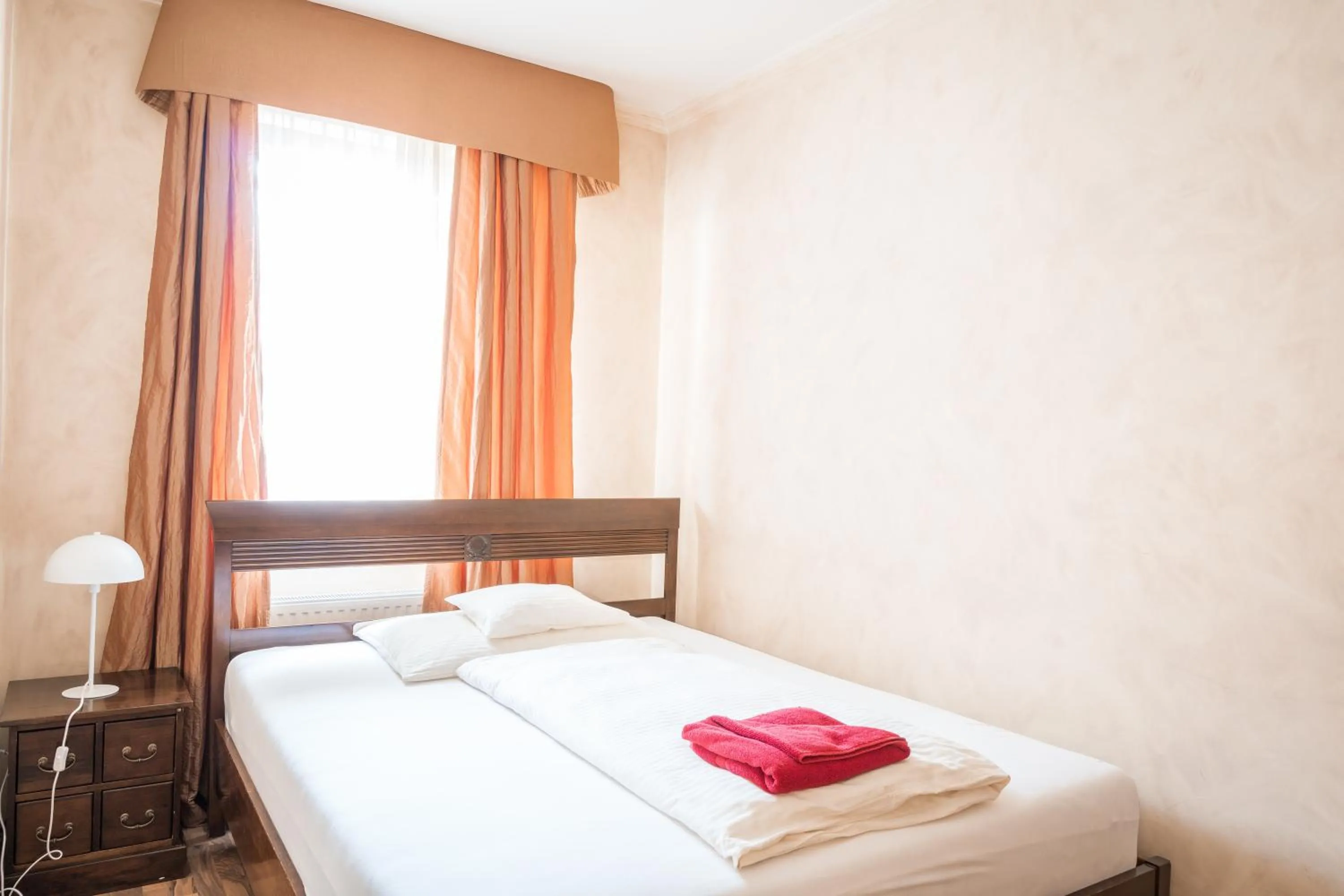 Bed in Kaiser Panzió